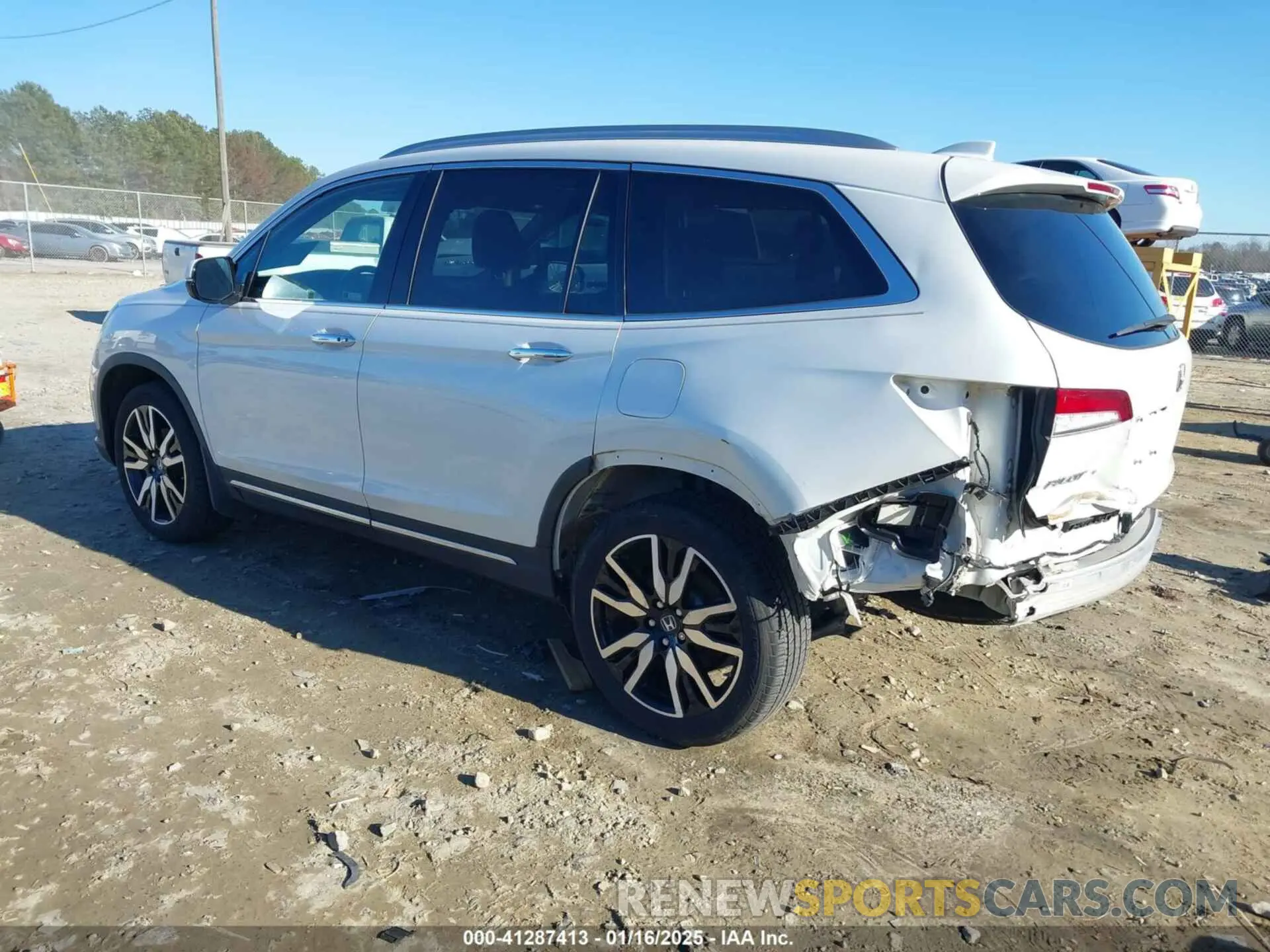 3 fotografías del automóvil dañado 5FNYF6H97LB004365 HONDA PILOT 2020