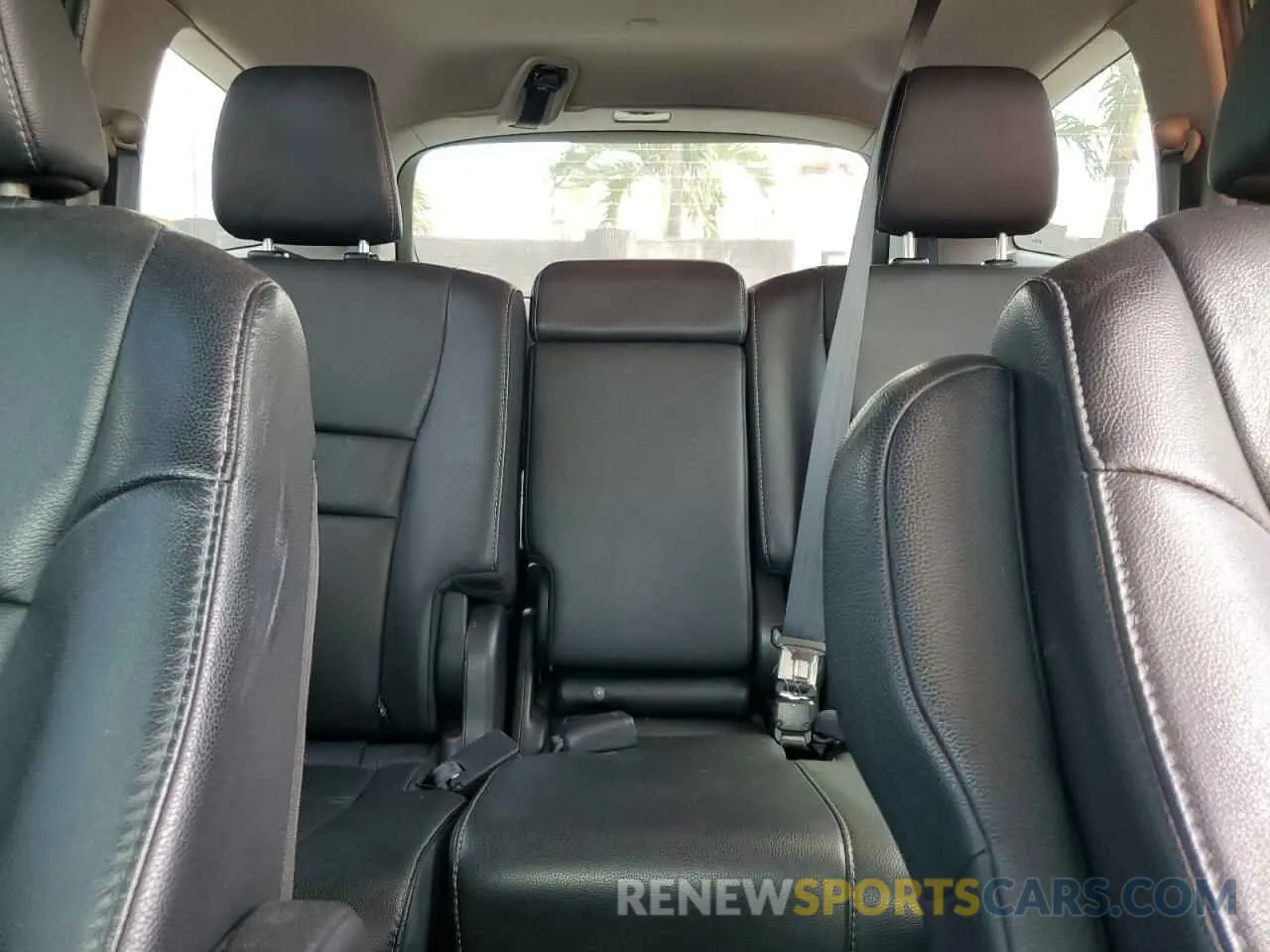 10 fotografías del automóvil dañado 5FNYF5H21MB037702 HONDA PILOT 2021