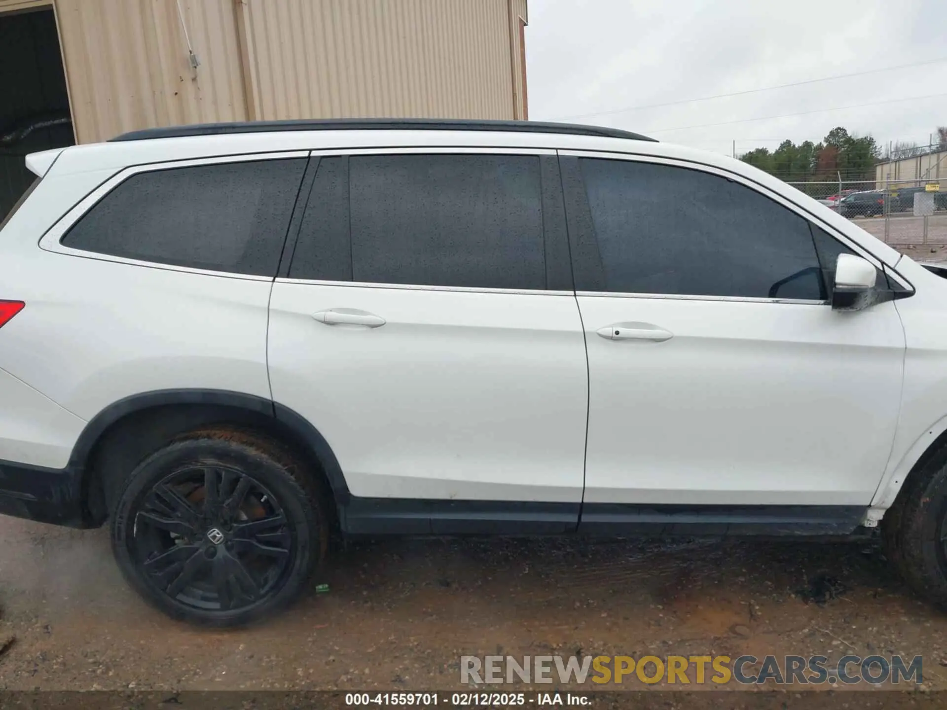 13 fotografías del automóvil dañado 5FNYF5H25MB028579 HONDA PILOT 2021