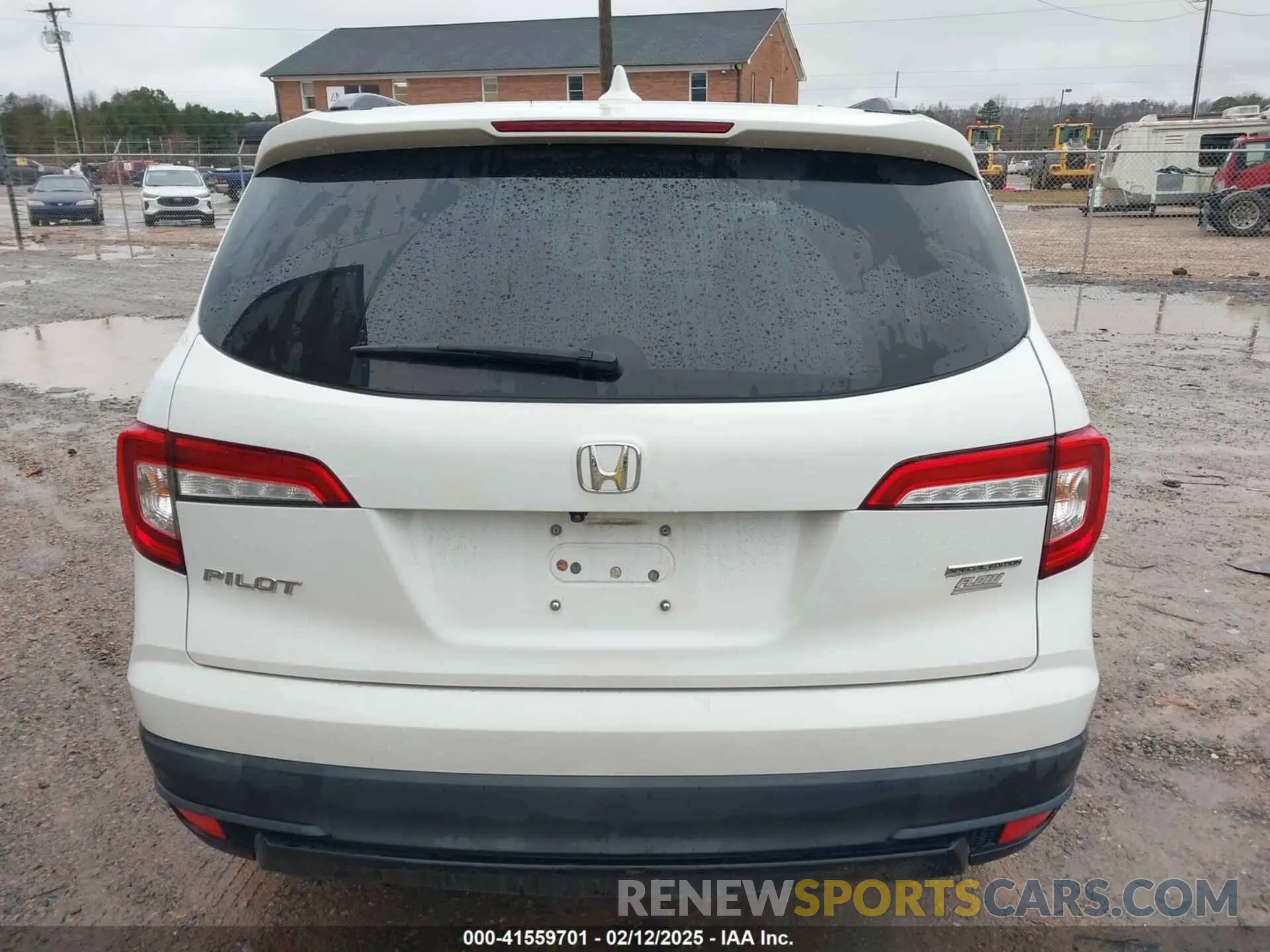 16 fotografías del automóvil dañado 5FNYF5H25MB028579 HONDA PILOT 2021