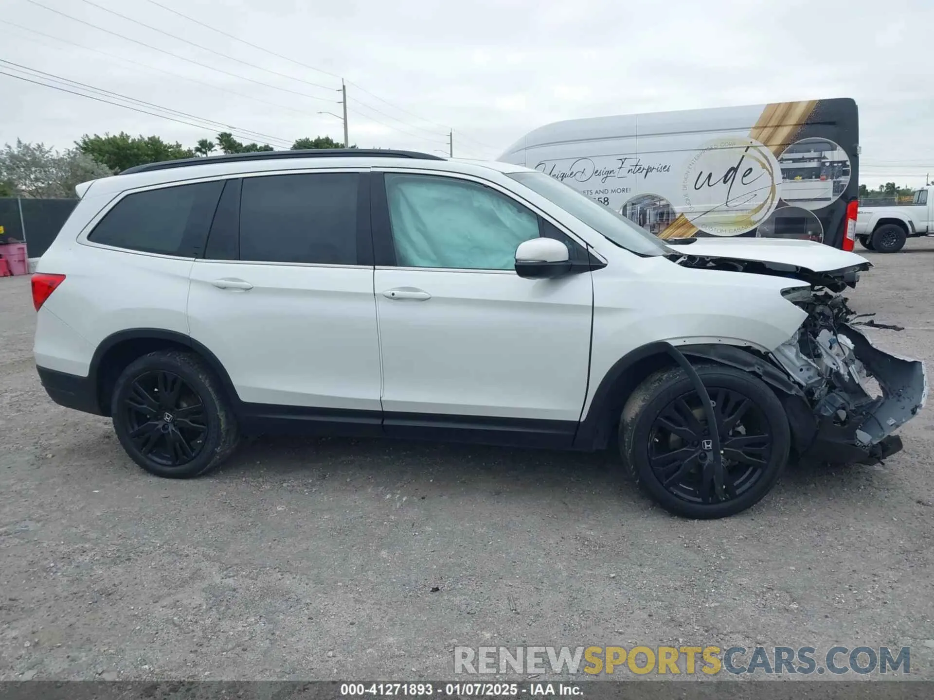 13 fotografías del automóvil dañado 5FNYF5H26MB037212 HONDA PILOT 2021