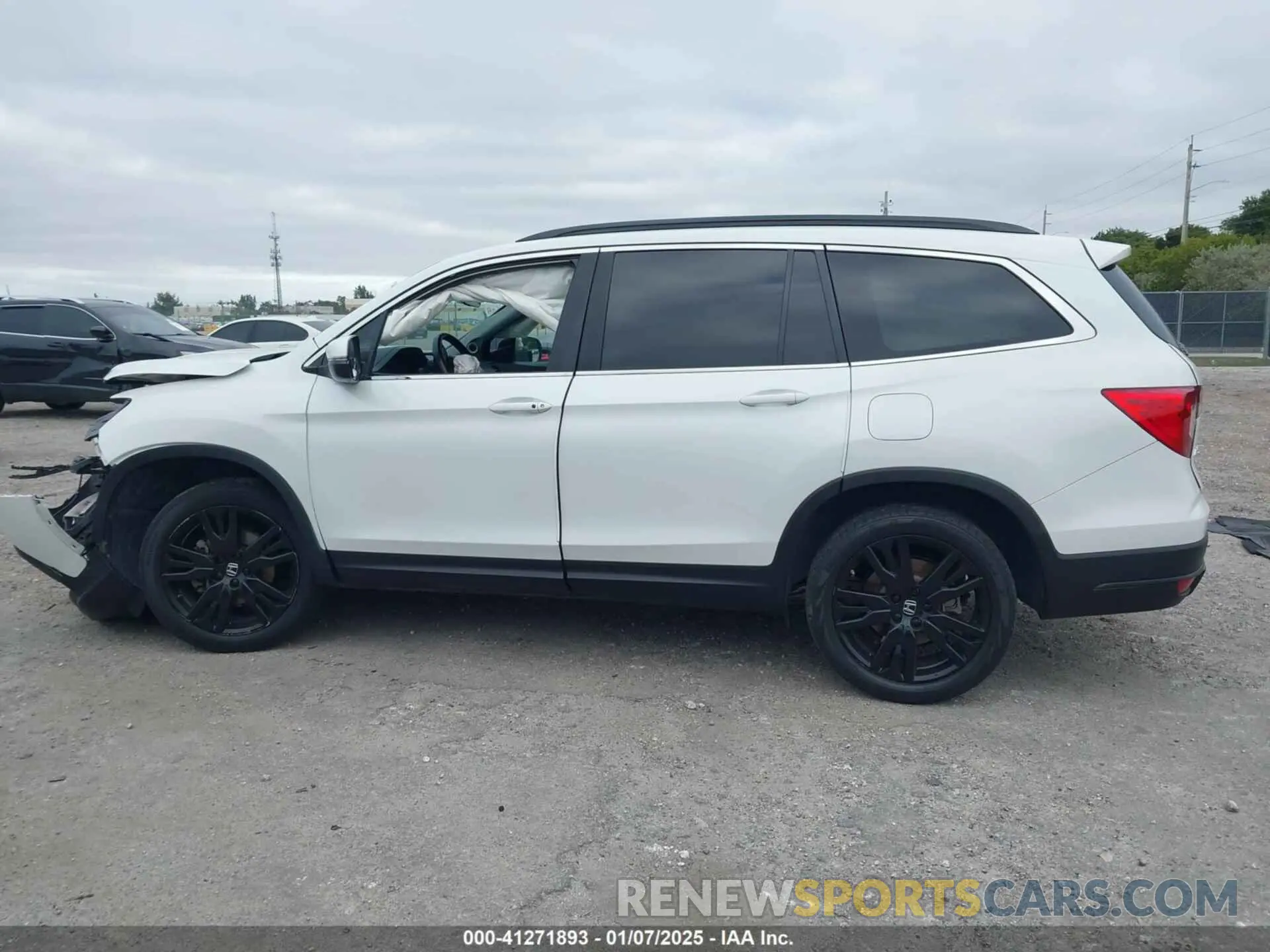 14 fotografías del automóvil dañado 5FNYF5H26MB037212 HONDA PILOT 2021