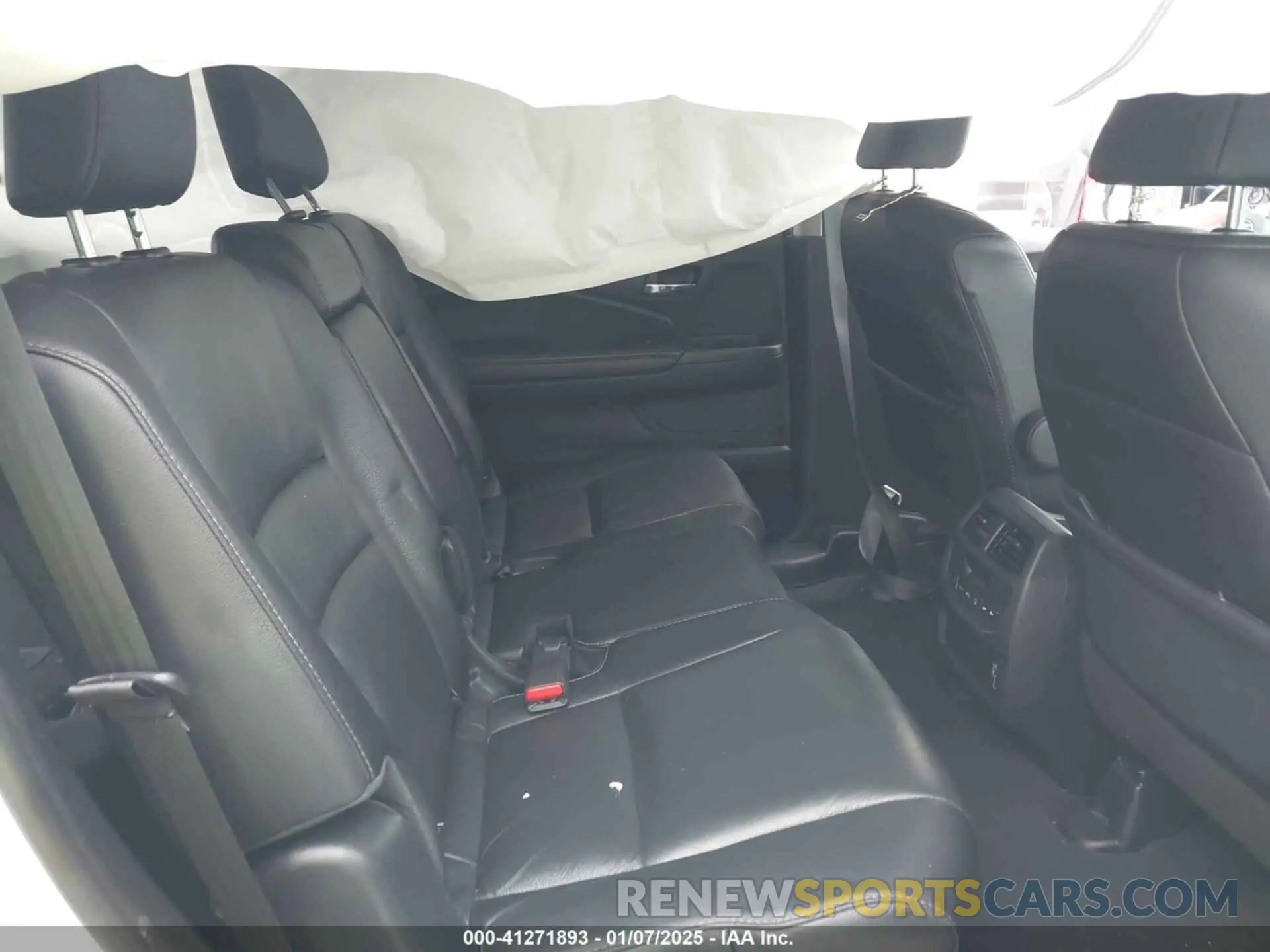 8 fotografías del automóvil dañado 5FNYF5H26MB037212 HONDA PILOT 2021