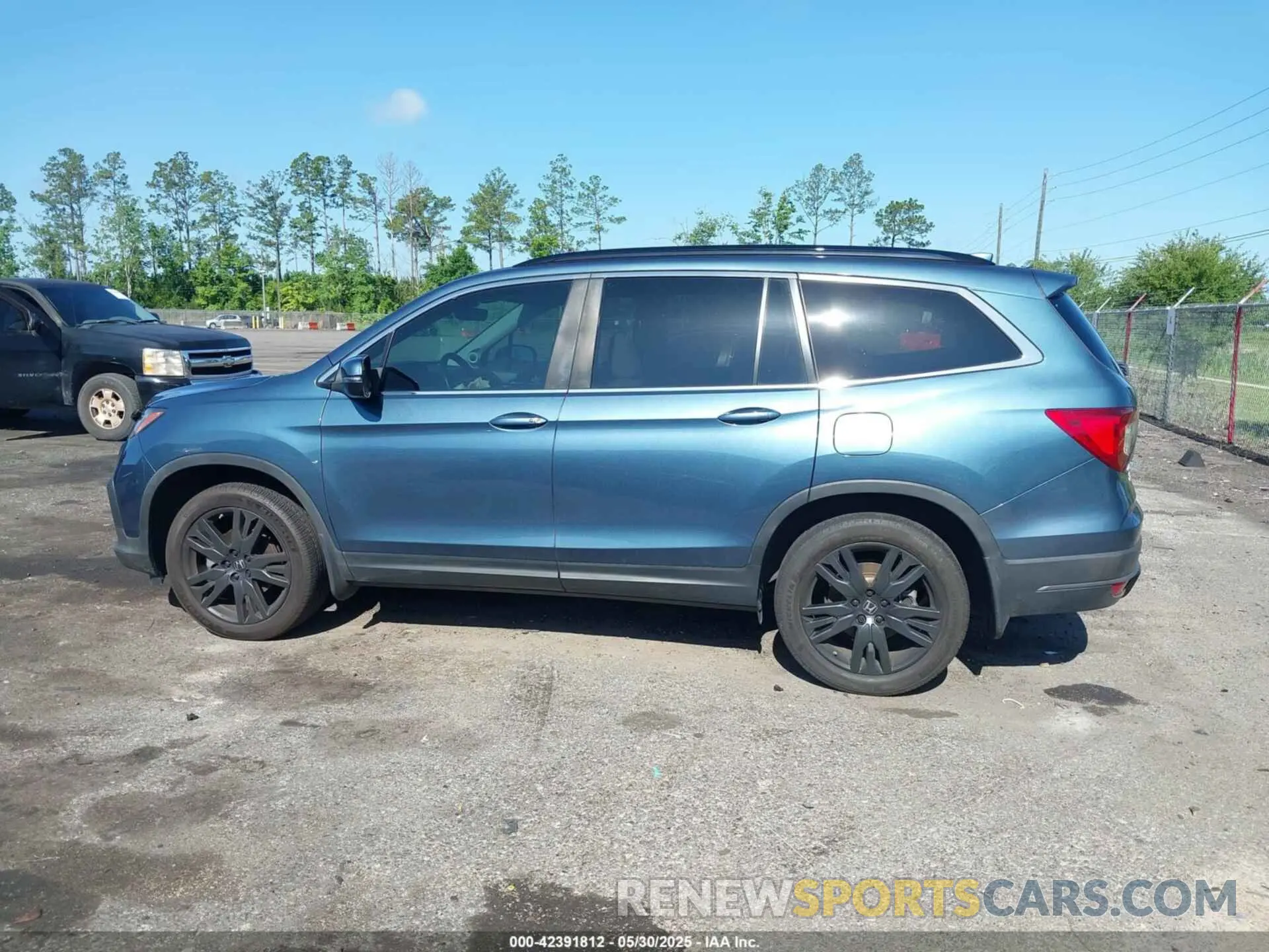 14 fotografías del automóvil dañado 5FNYF5H27MB012769 HONDA PILOT 2021