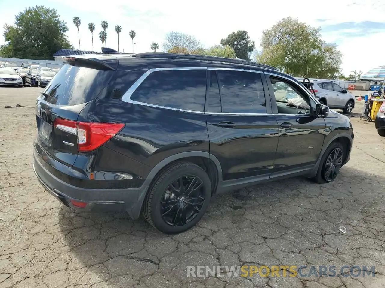 3 fotografías del automóvil dañado 5FNYF5H28MB019620 HONDA PILOT 2021