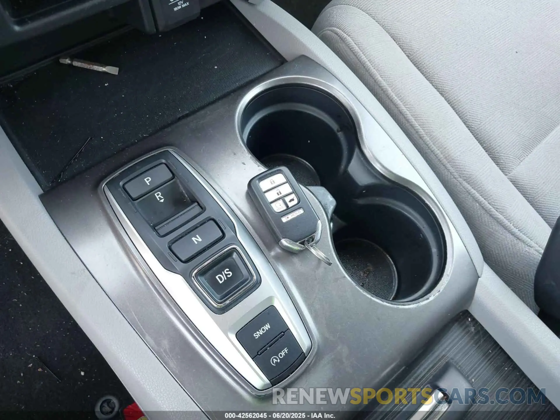 11 fotografías del automóvil dañado 5FNYF5H31MB004675 HONDA PILOT 2021