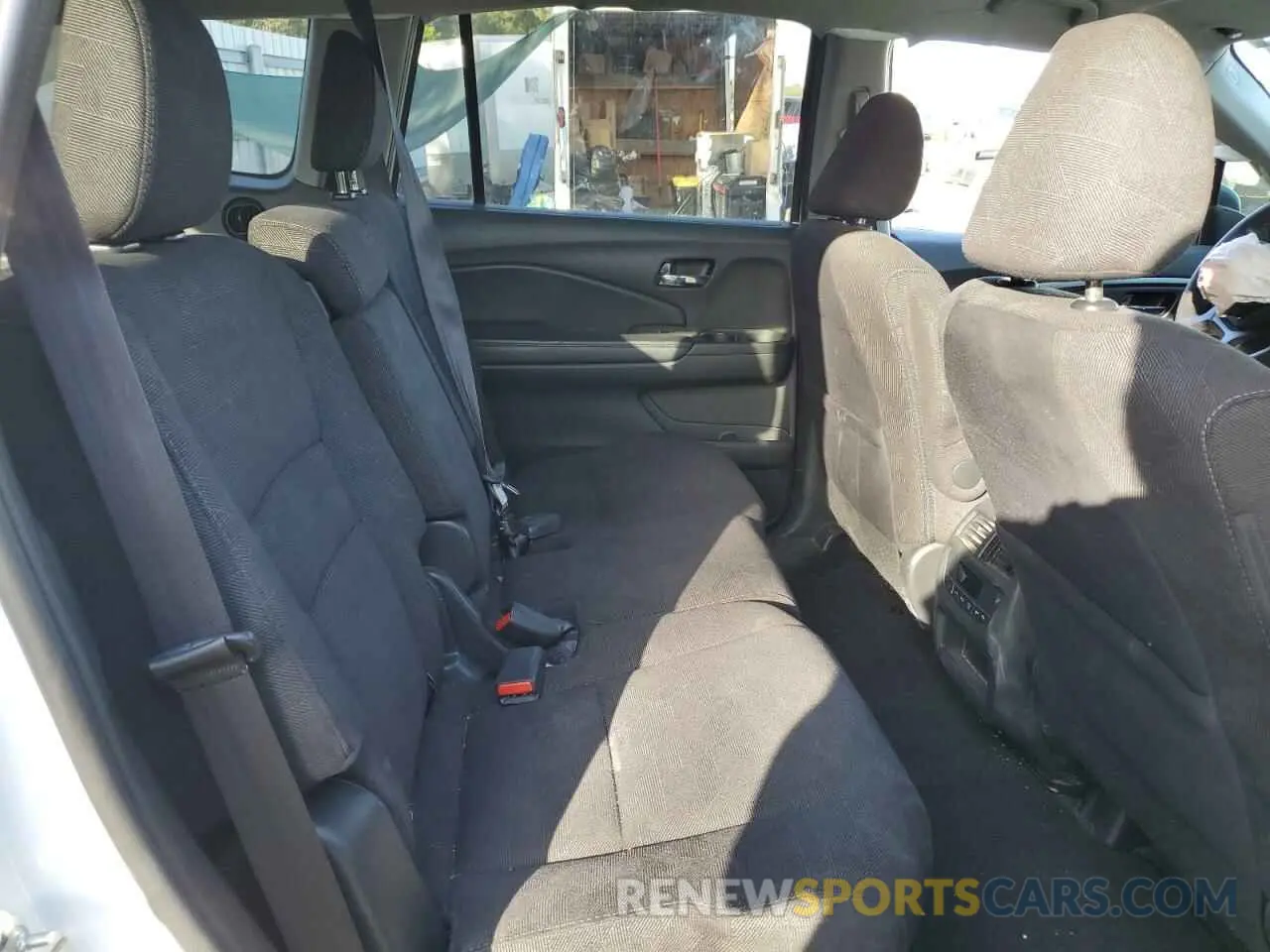 11 fotografías del automóvil dañado 5FNYF5H31MB013697 HONDA PILOT 2021