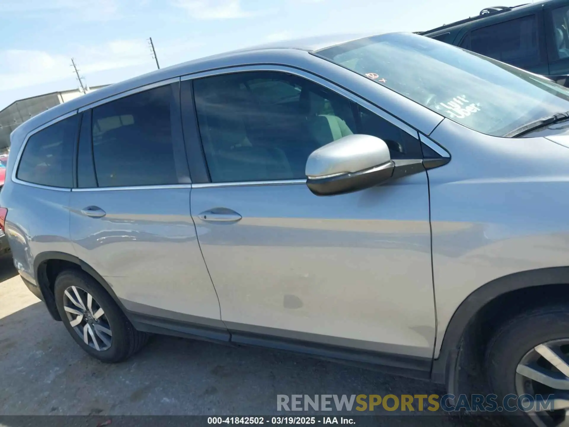 12 fotografías del automóvil dañado 5FNYF5H36MB003411 HONDA PILOT 2021