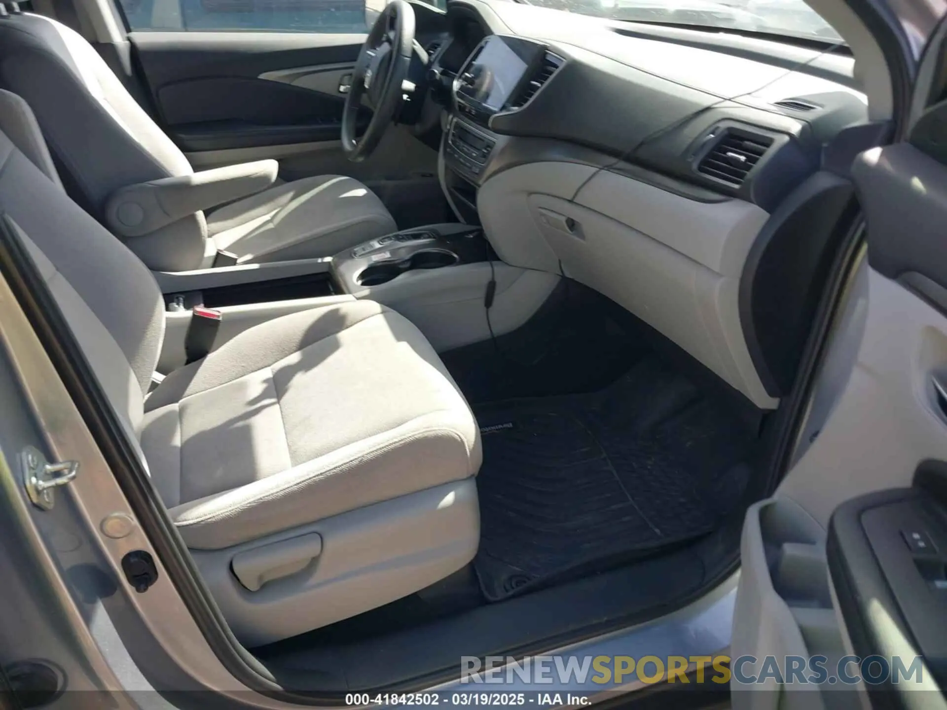 5 fotografías del automóvil dañado 5FNYF5H36MB003411 HONDA PILOT 2021