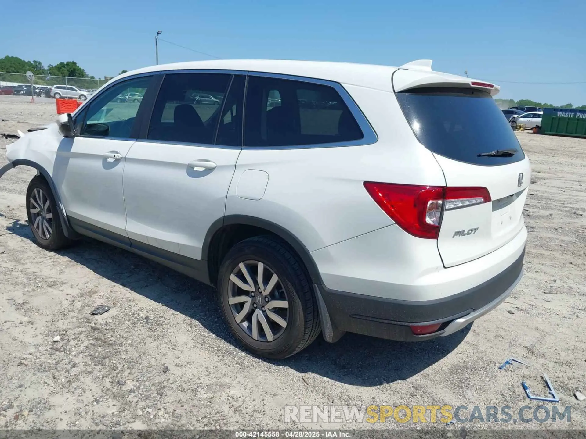 3 fotografías del automóvil dañado 5FNYF5H51MB011949 HONDA PILOT 2021