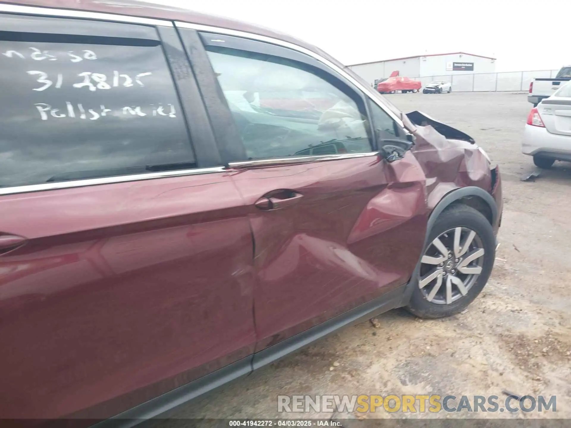 11 fotografías del automóvil dañado 5FNYF5H57MB008750 HONDA PILOT 2021