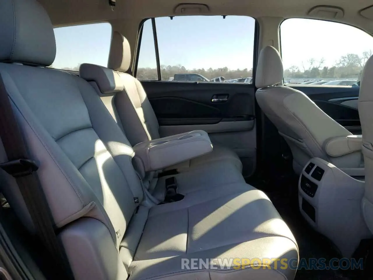 11 fotografías del automóvil dañado 5FNYF5H57MB027475 HONDA PILOT 2021