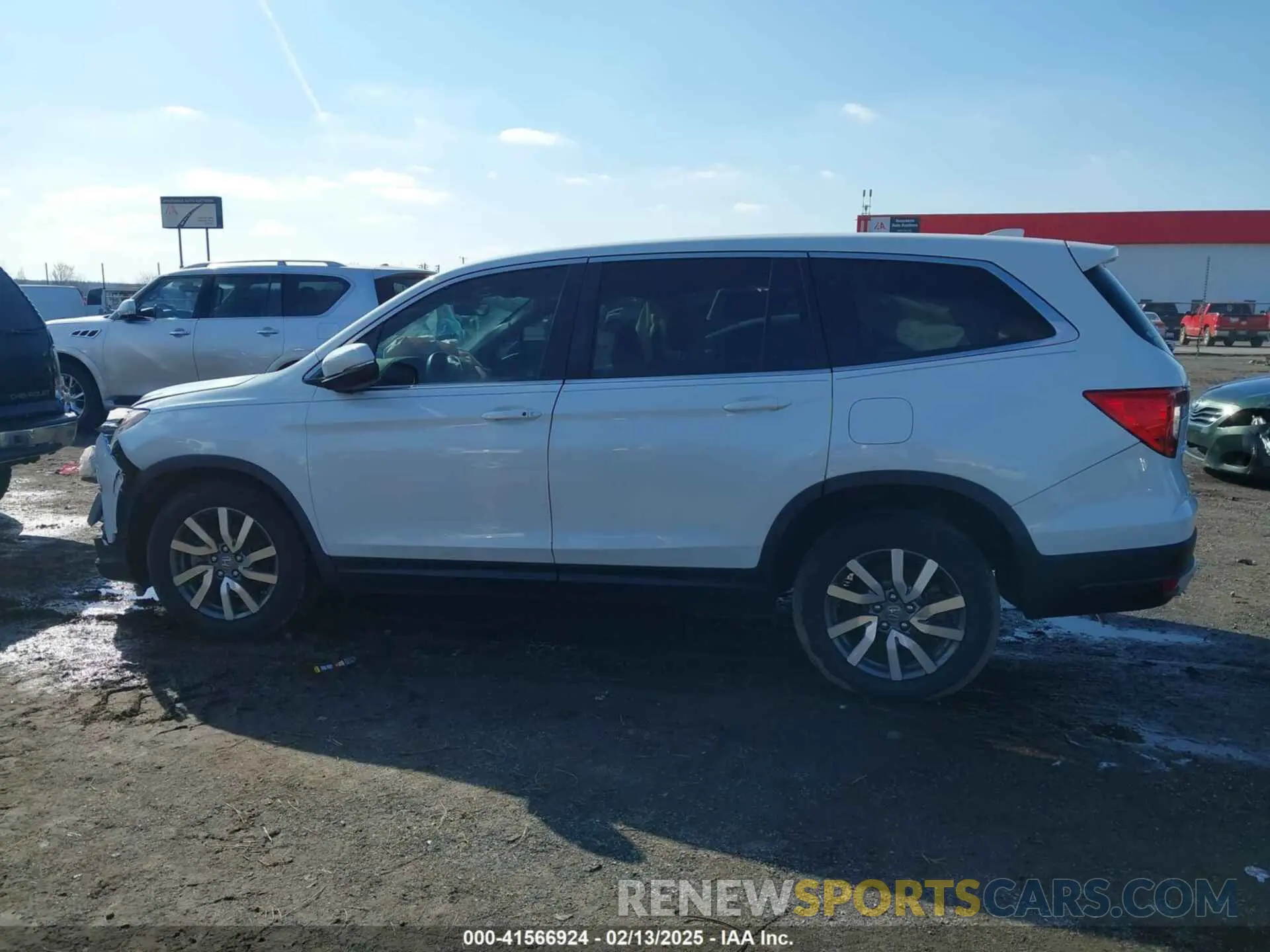 14 fotografías del automóvil dañado 5FNYF5H57MB037861 HONDA PILOT 2021
