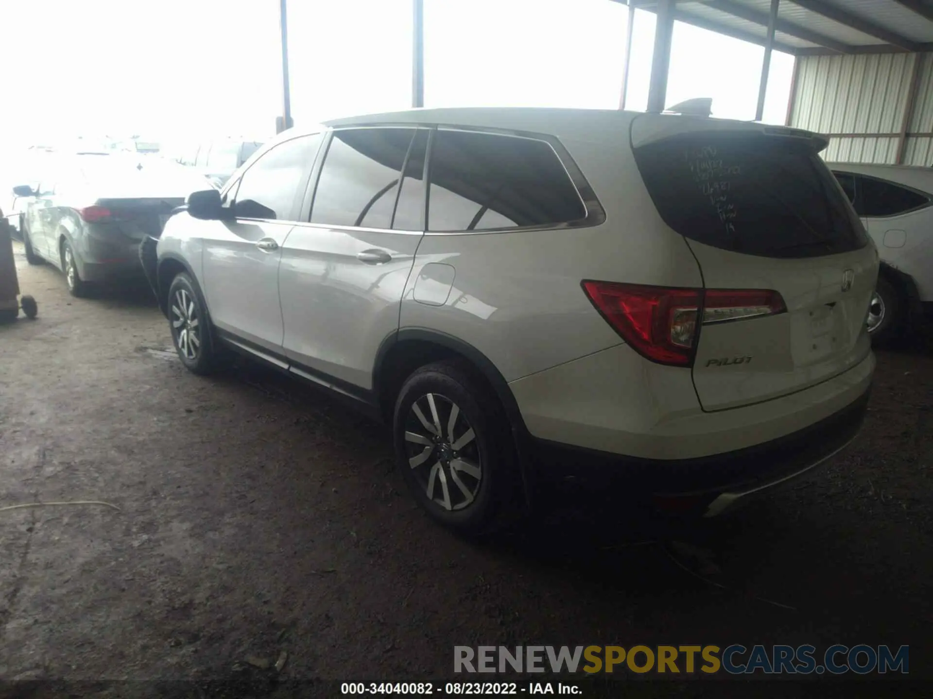 3 fotografías del automóvil dañado 5FNYF5H58MB025685 HONDA PILOT 2021