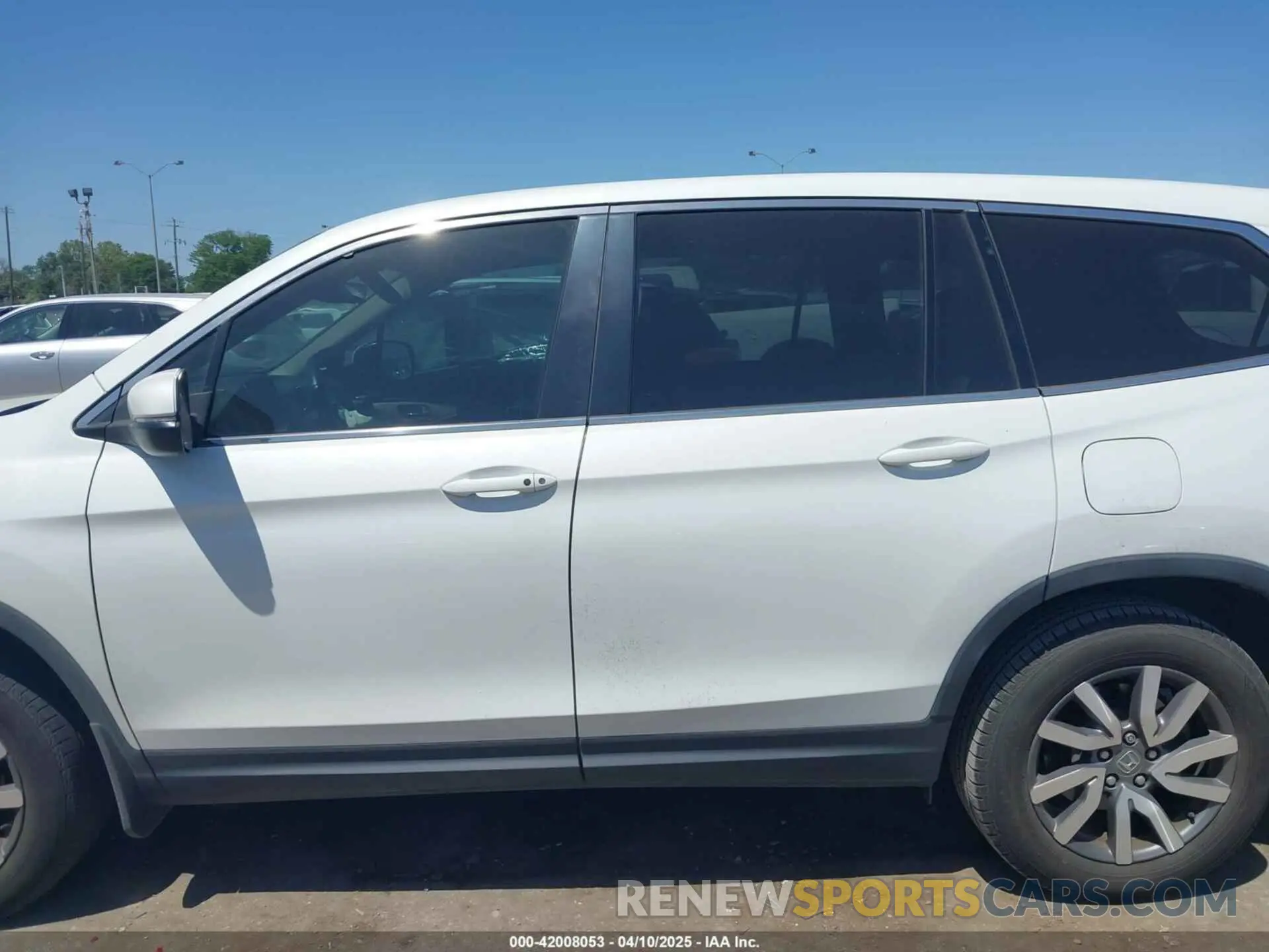 13 fotografías del automóvil dañado 5FNYF5H59MB040132 HONDA PILOT 2021