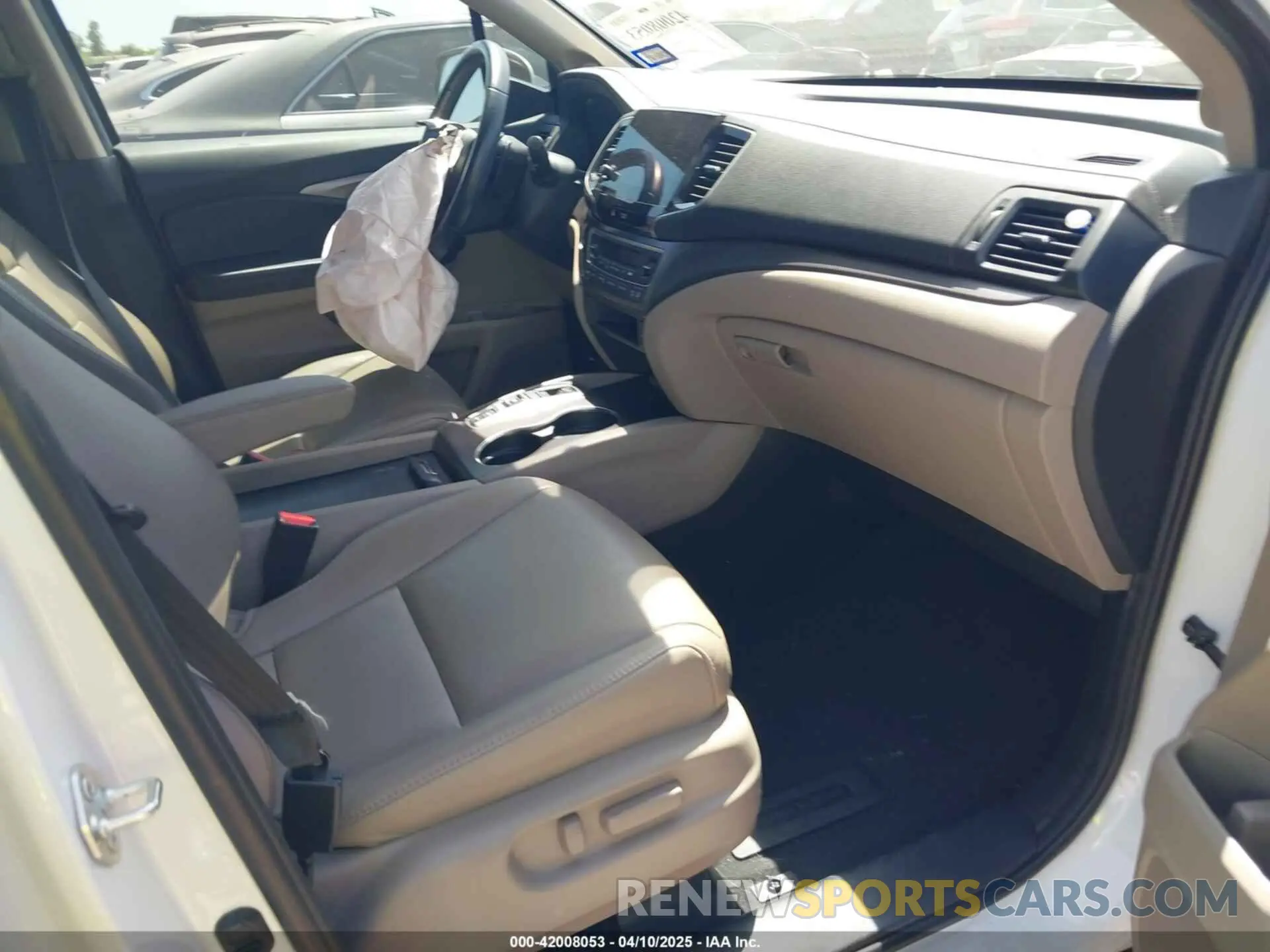 5 fotografías del automóvil dañado 5FNYF5H59MB040132 HONDA PILOT 2021