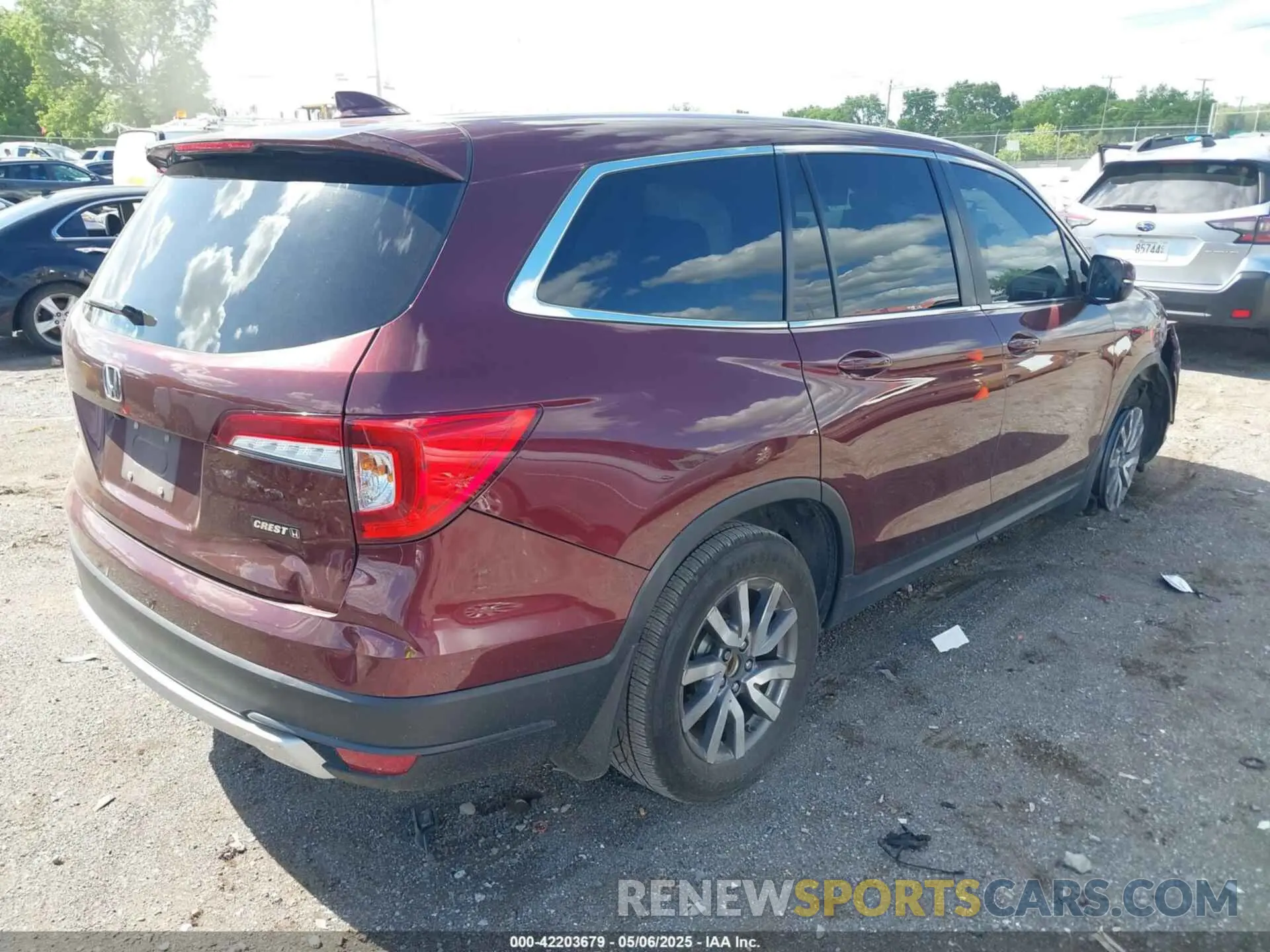 4 fotografías del automóvil dañado 5FNYF5H5XMB042472 HONDA PILOT 2021