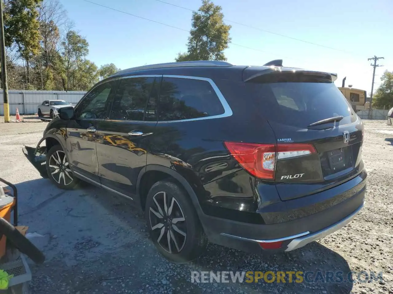 2 fotografías del automóvil dañado 5FNYF5H62MB039932 HONDA PILOT 2021