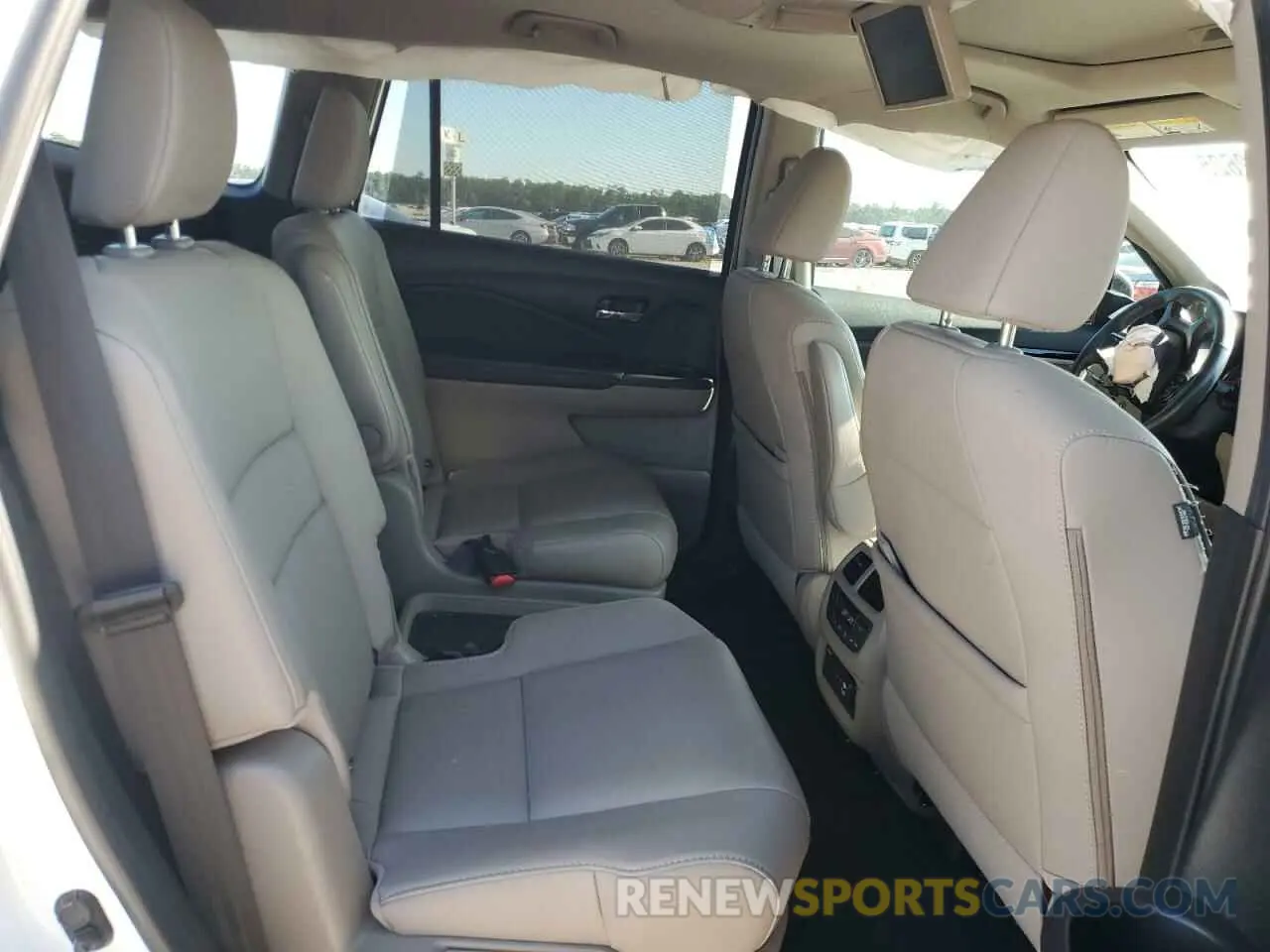 11 fotografías del automóvil dañado 5FNYF5H63MB027322 HONDA PILOT 2021
