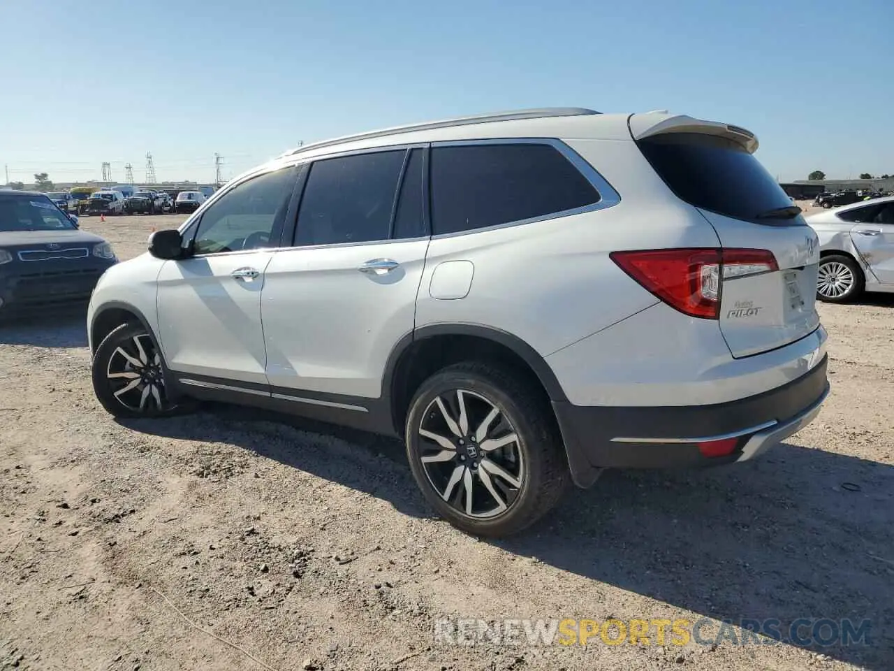2 fotografías del automóvil dañado 5FNYF5H63MB027322 HONDA PILOT 2021