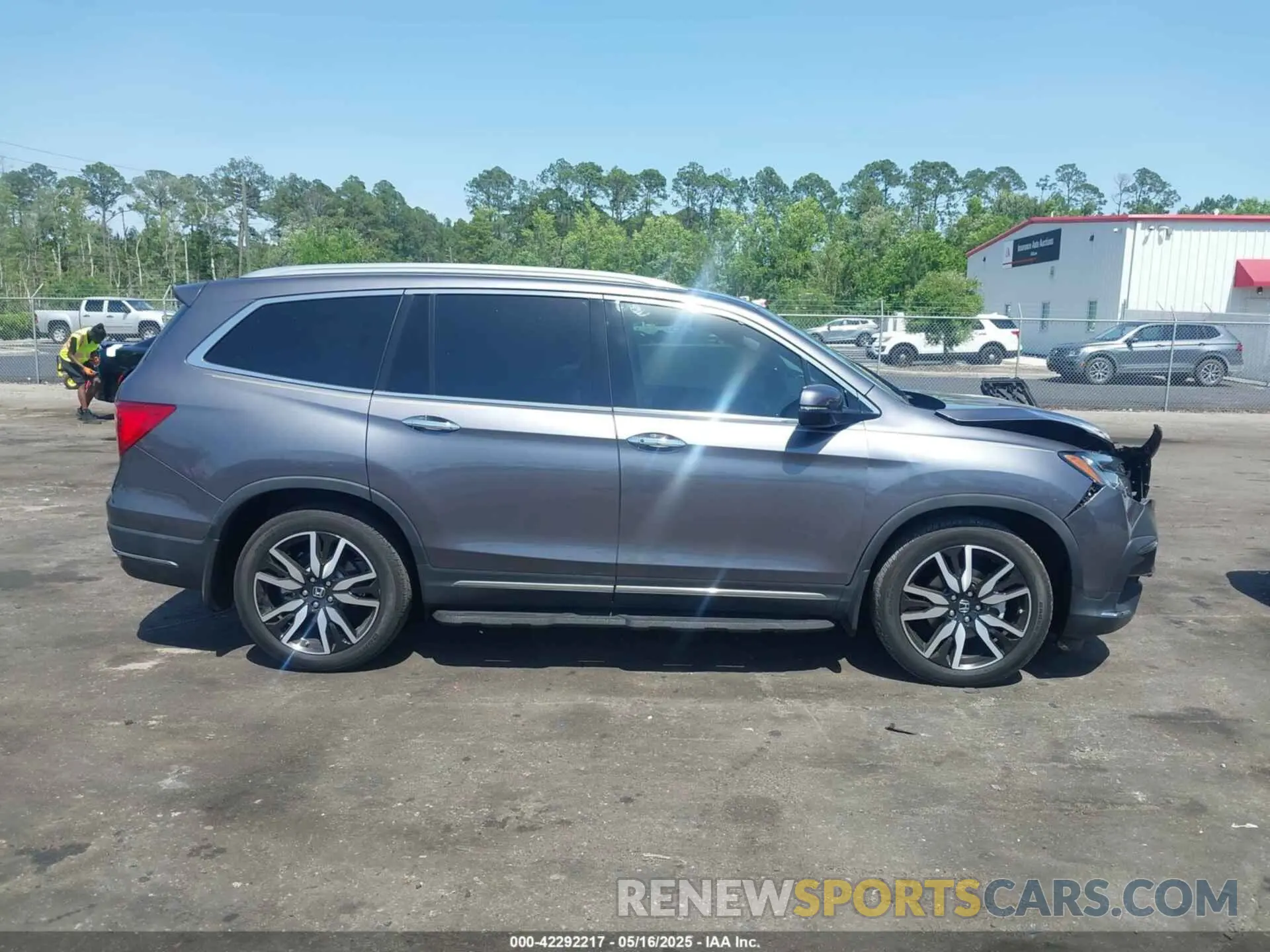 12 fotografías del automóvil dañado 5FNYF5H6XMB035630 HONDA PILOT 2021