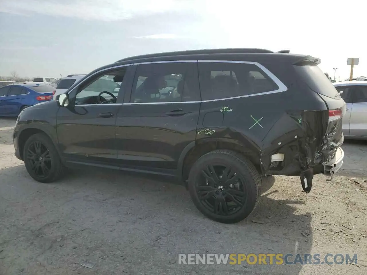 2 fotografías del automóvil dañado 5FNYF6H20MB047434 HONDA PILOT 2021
