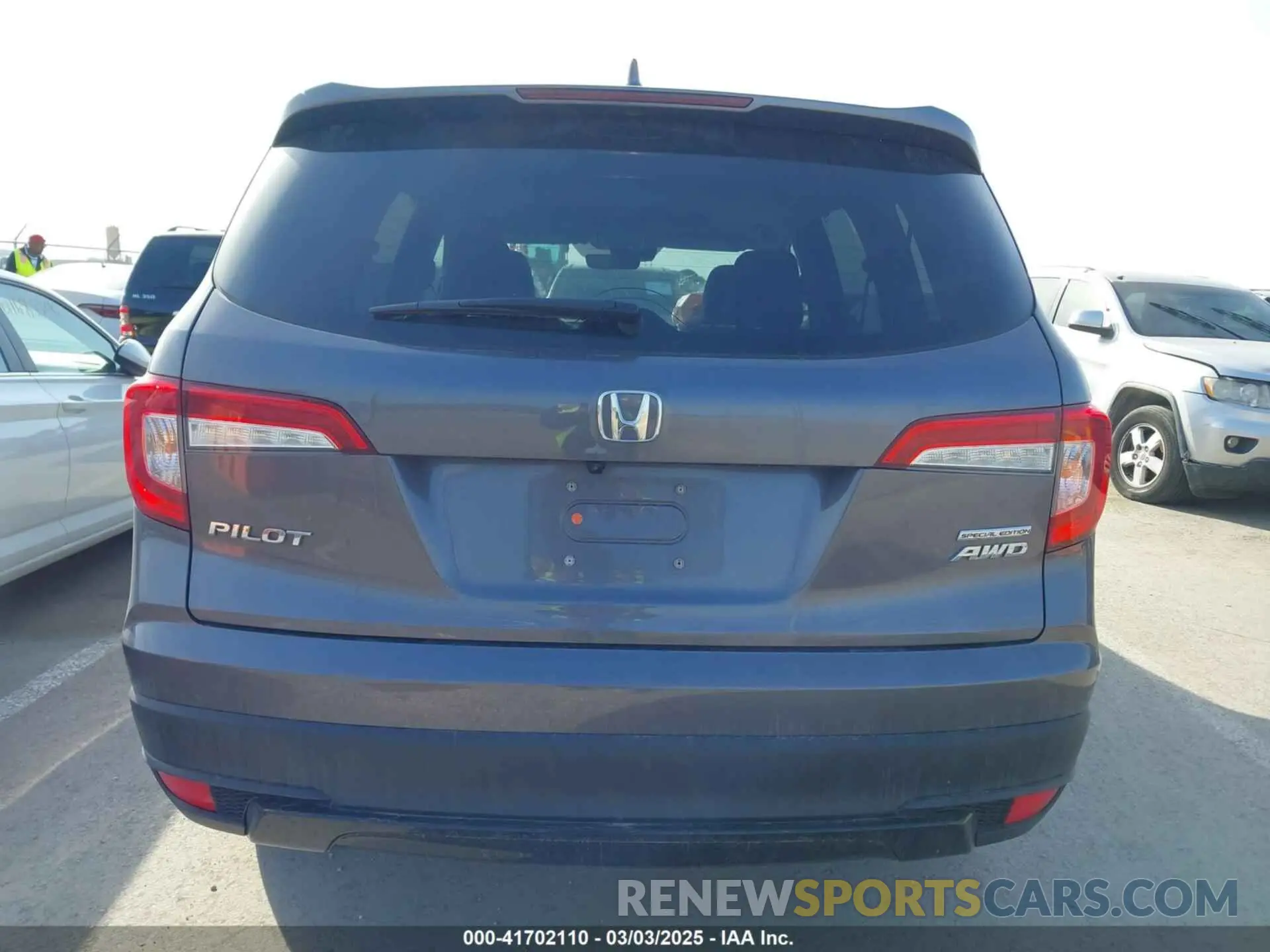16 fotografías del automóvil dañado 5FNYF6H20MB055503 HONDA PILOT 2021