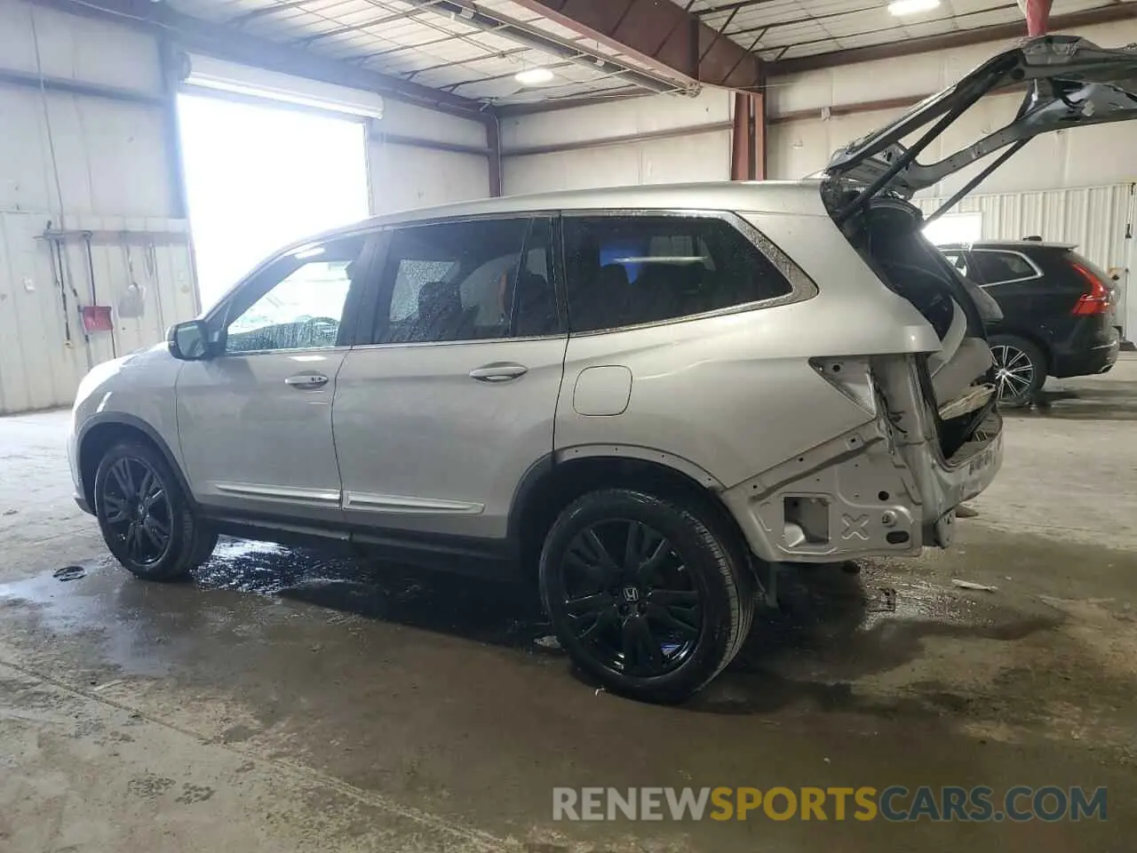 2 fotografías del automóvil dañado 5FNYF6H22MB080192 HONDA PILOT 2021