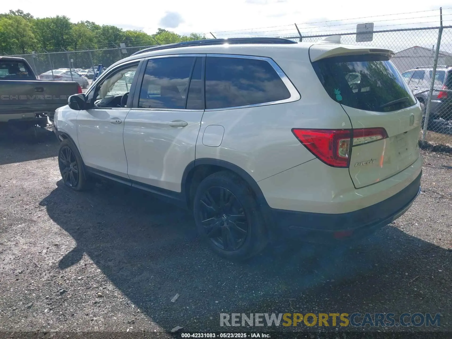 3 fotografías del automóvil dañado 5FNYF6H26MB102565 HONDA PILOT 2021