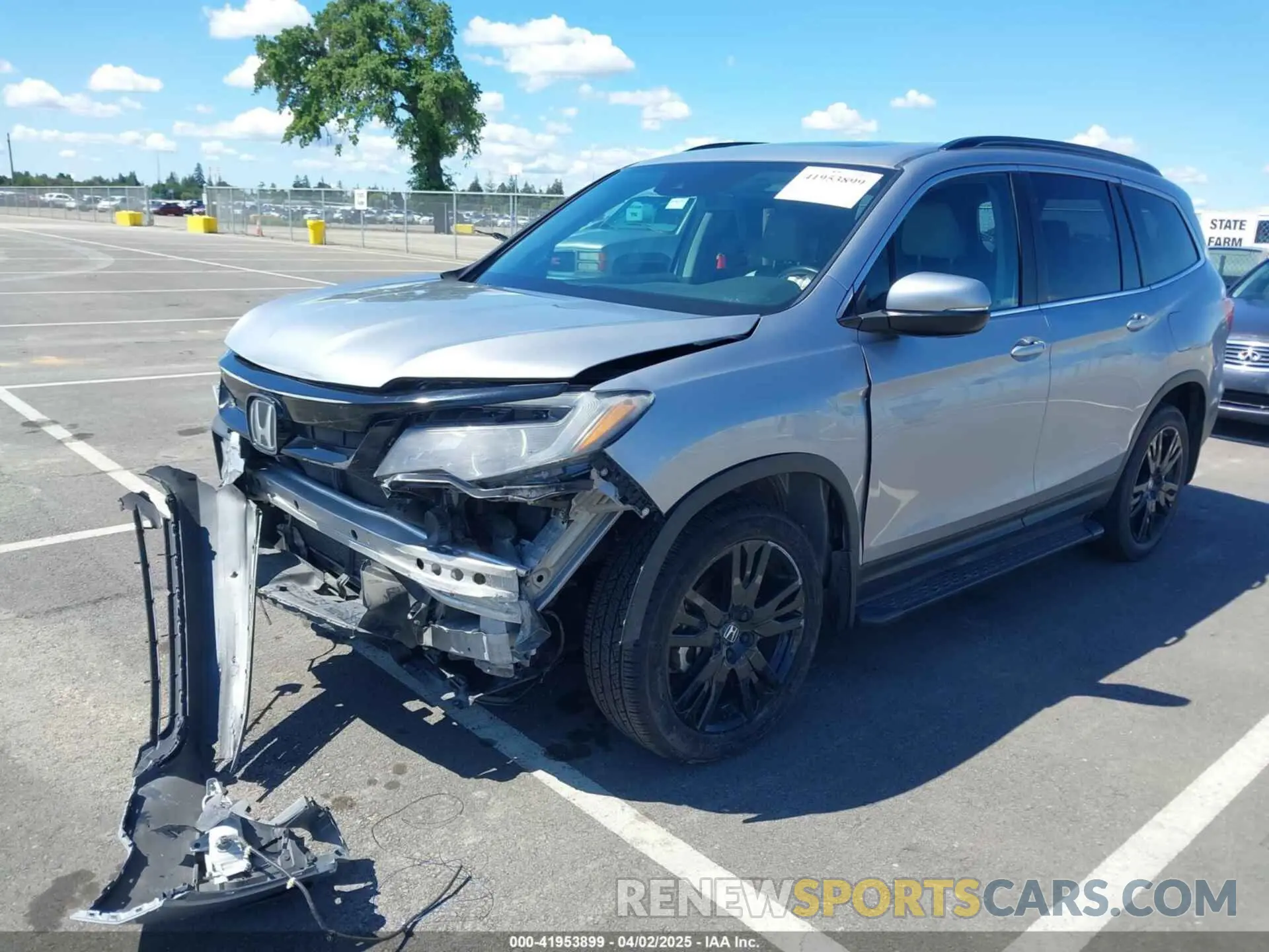2 fotografías del automóvil dañado 5FNYF6H27MB094704 HONDA PILOT 2021