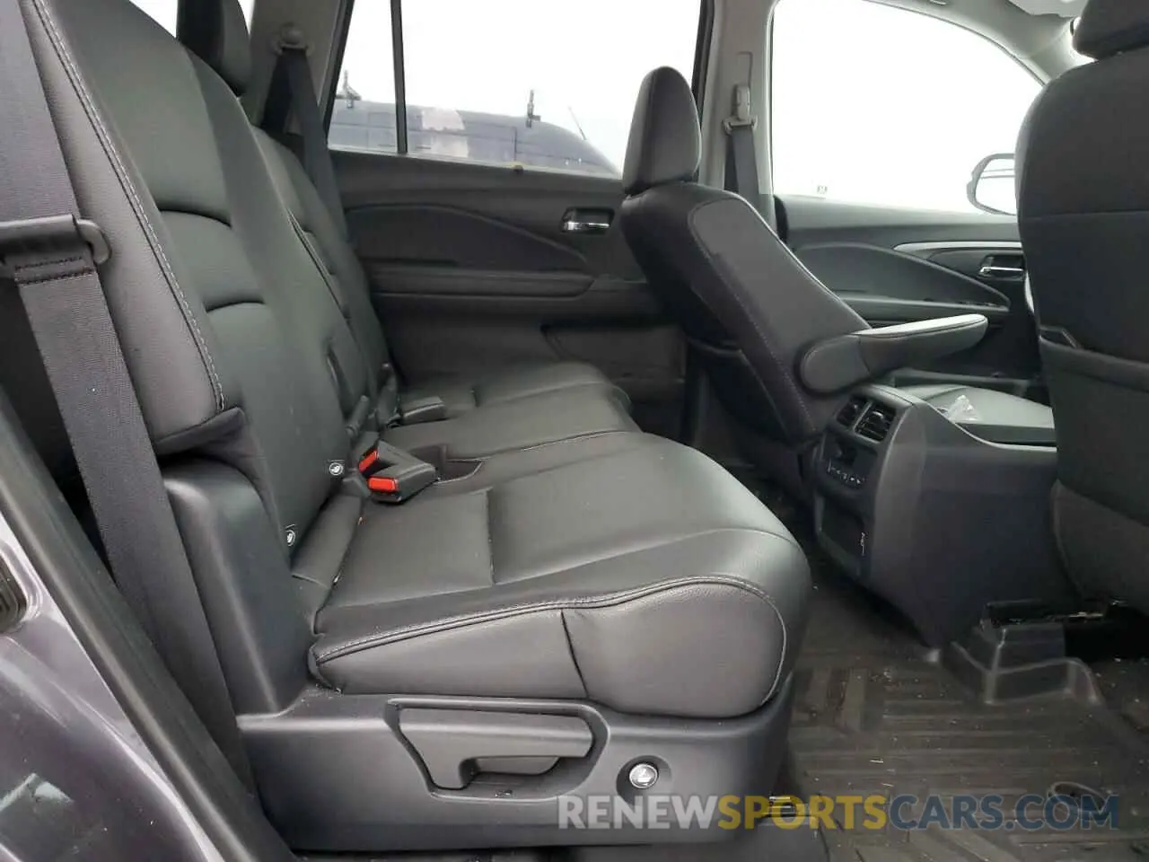 11 fotografías del automóvil dañado 5FNYF6H27MB096419 HONDA PILOT 2021