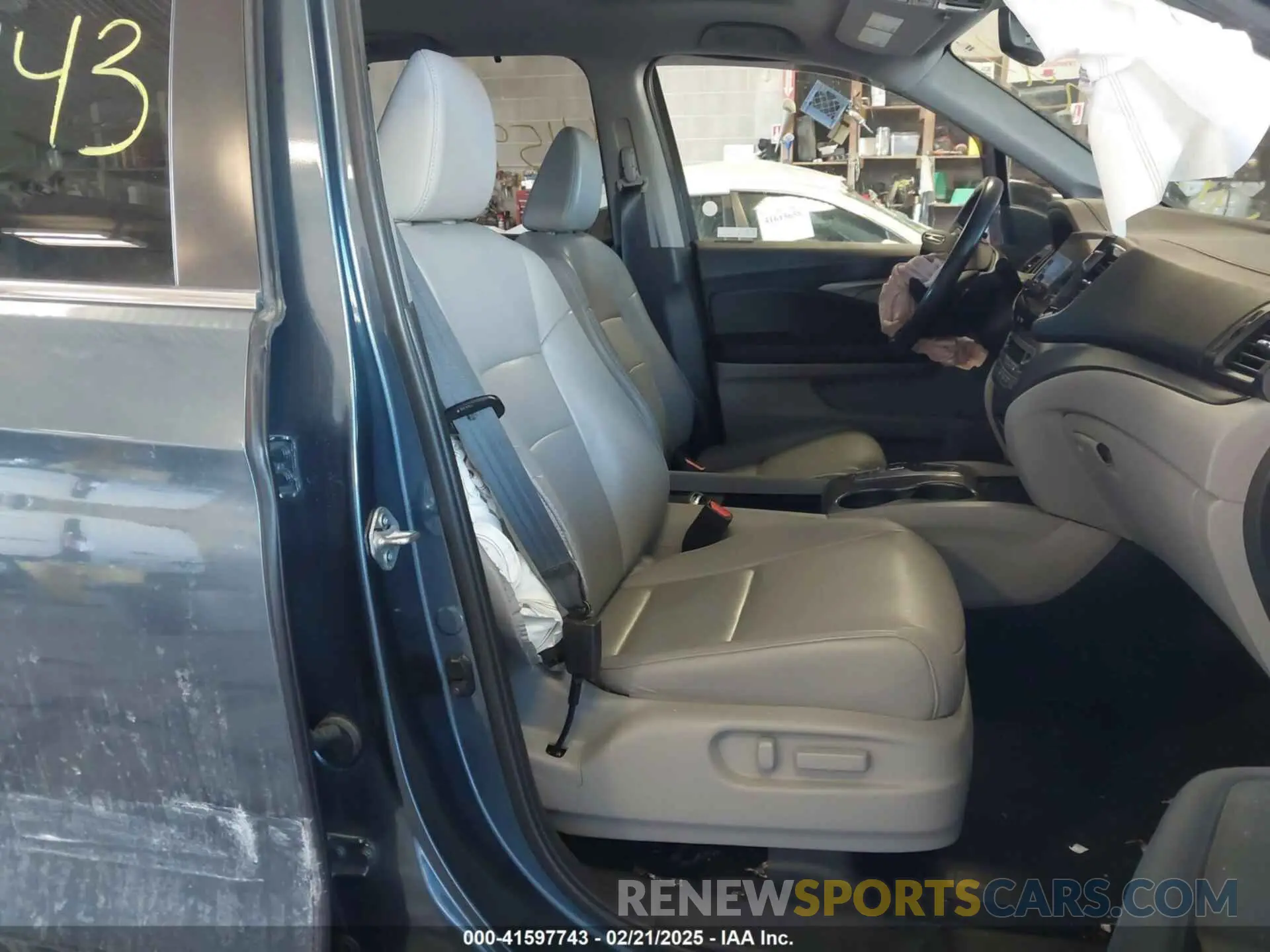 5 fotografías del automóvil dañado 5FNYF6H28MB009000 HONDA PILOT 2021