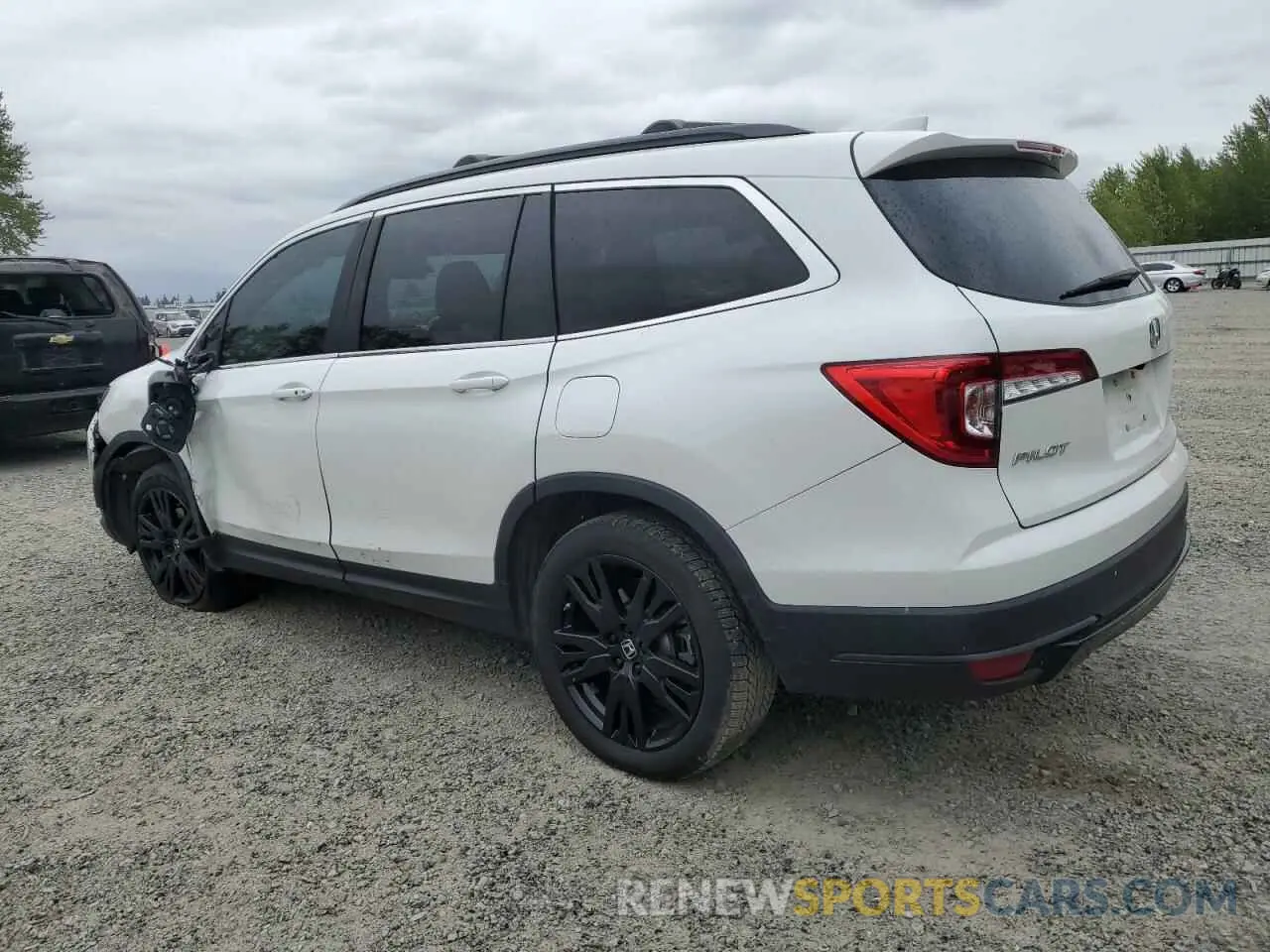 2 fotografías del automóvil dañado 5FNYF6H29MB062742 HONDA PILOT 2021