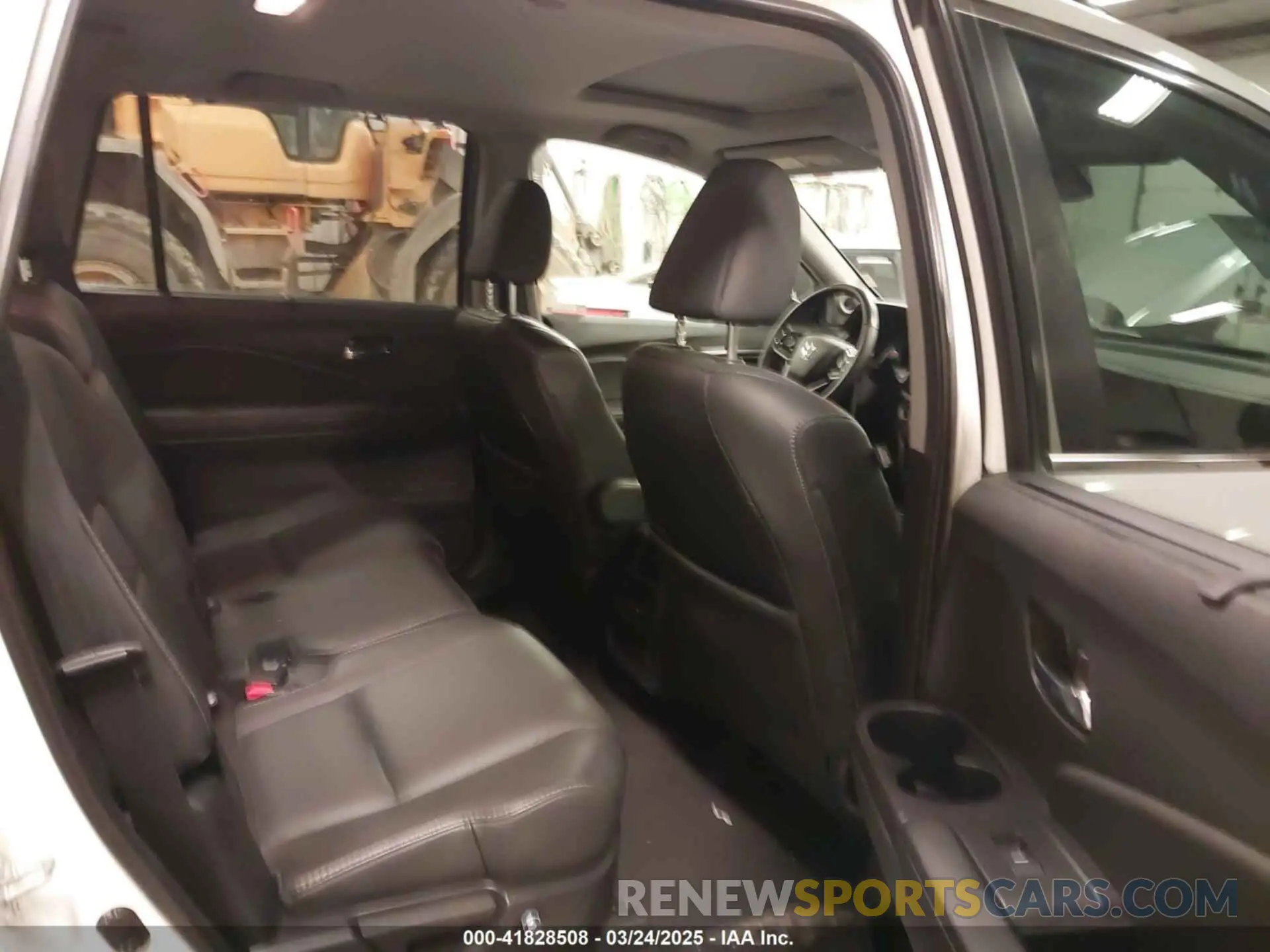 8 fotografías del automóvil dañado 5FNYF6H2XMB054312 HONDA PILOT 2021
