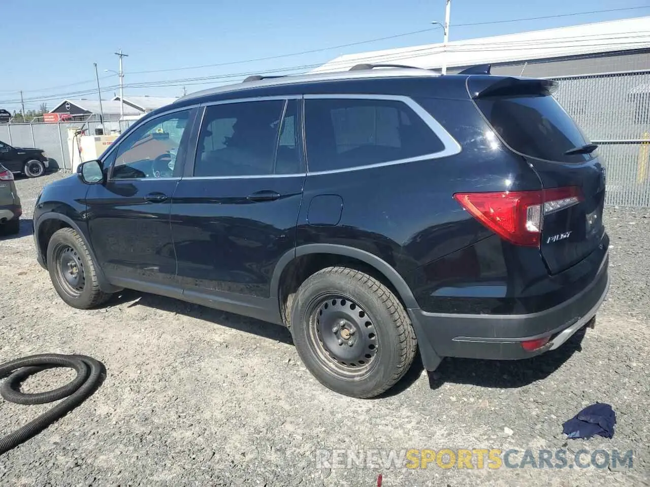 2 fotografías del automóvil dañado 5FNYF6H37MB501770 HONDA PILOT 2021