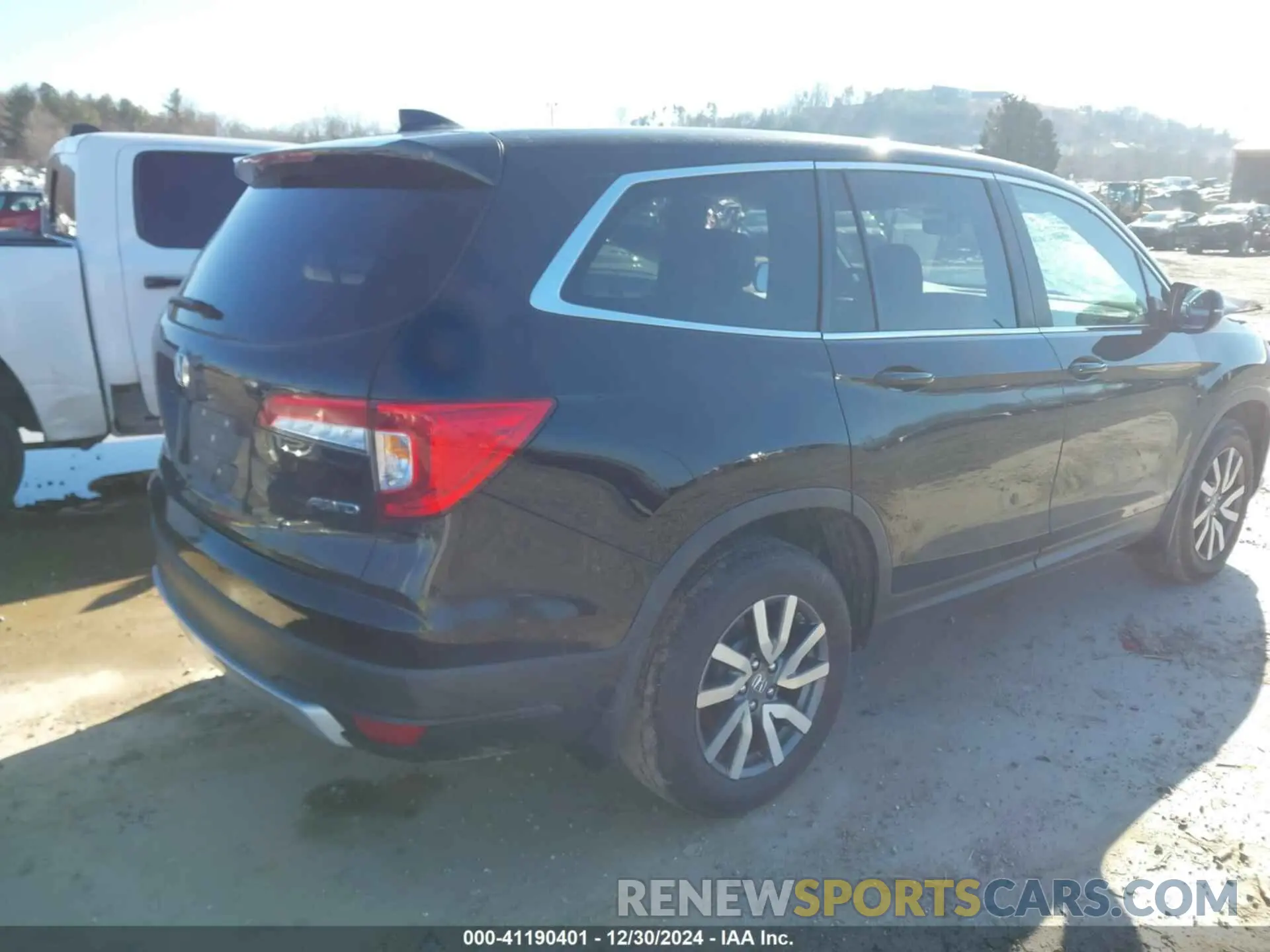 4 fotografías del automóvil dañado 5FNYF6H50MB081996 HONDA PILOT 2021