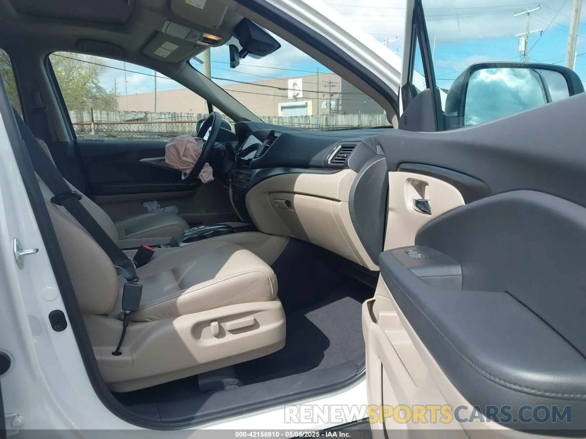 5 fotografías del automóvil dañado 5FNYF6H57MB054147 HONDA PILOT 2021