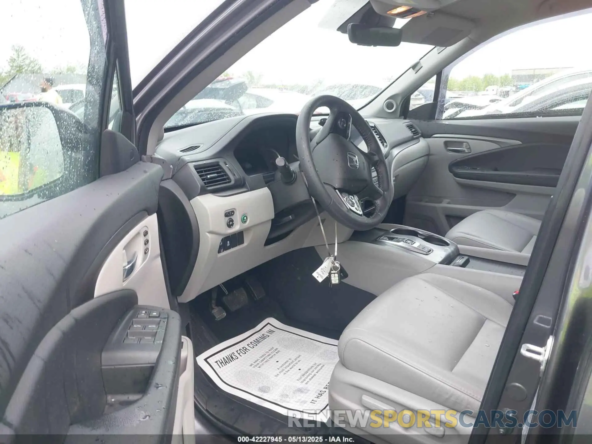 5 fotografías del automóvil dañado 5FNYF6H57MB072227 HONDA PILOT 2021