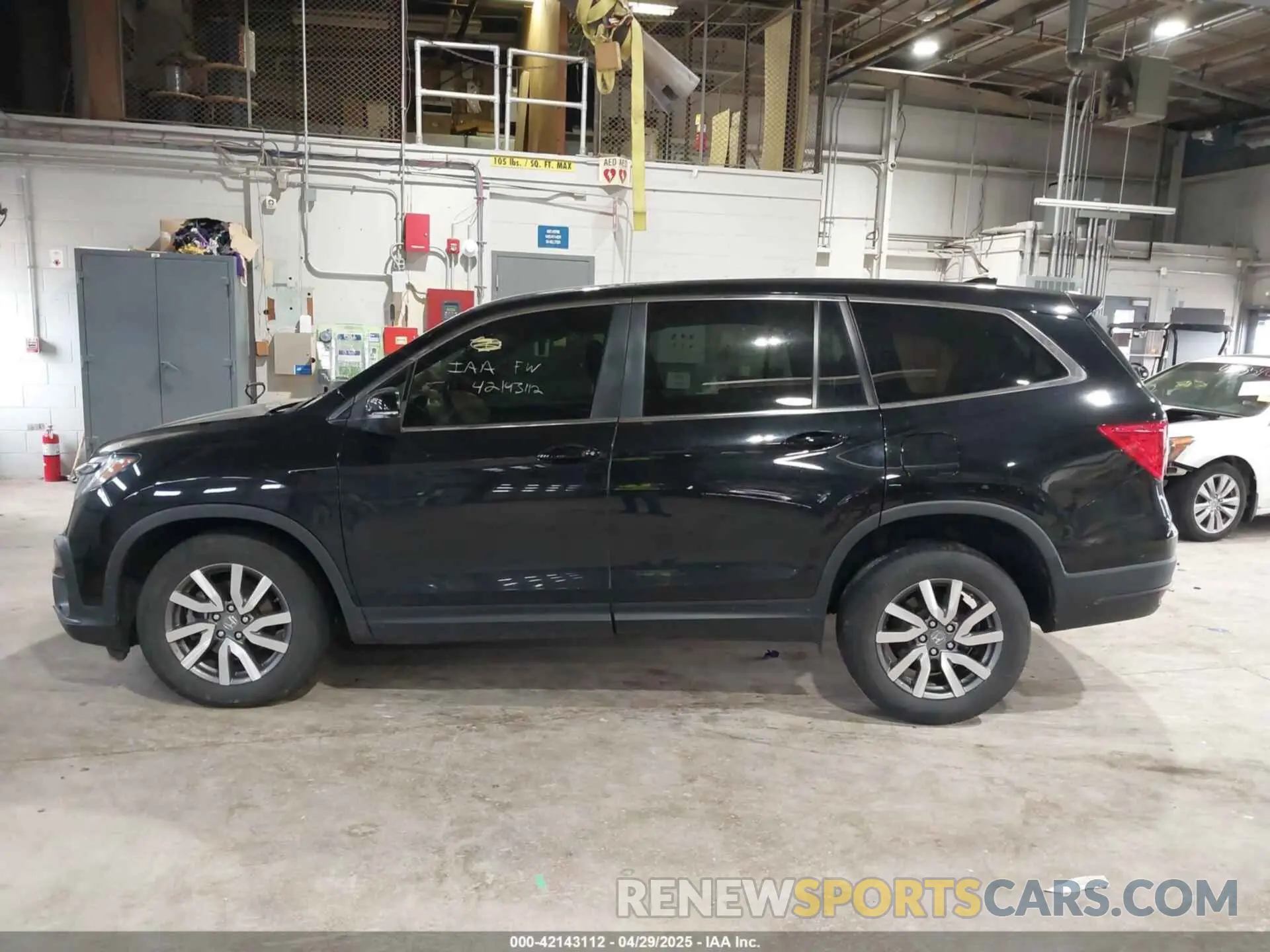14 fotografías del automóvil dañado 5FNYF6H58MB092860 HONDA PILOT 2021