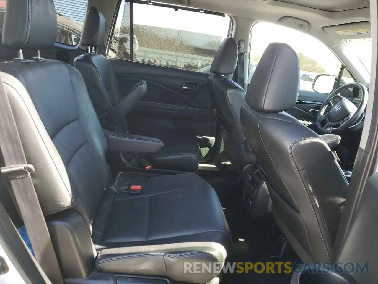 11 fotografías del automóvil dañado 5FNYF6H60MB003159 HONDA PILOT 2021