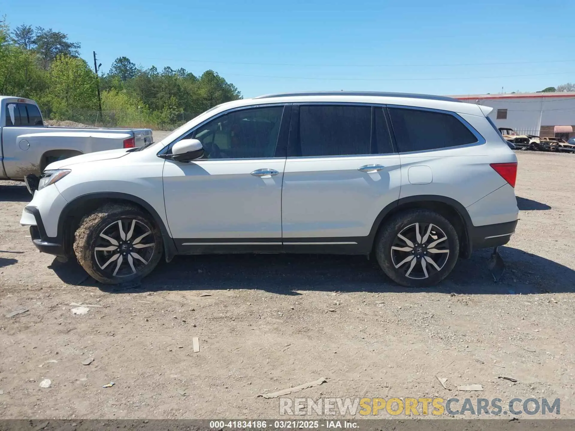 13 fotografías del automóvil dañado 5FNYF6H64MB074946 HONDA PILOT 2021