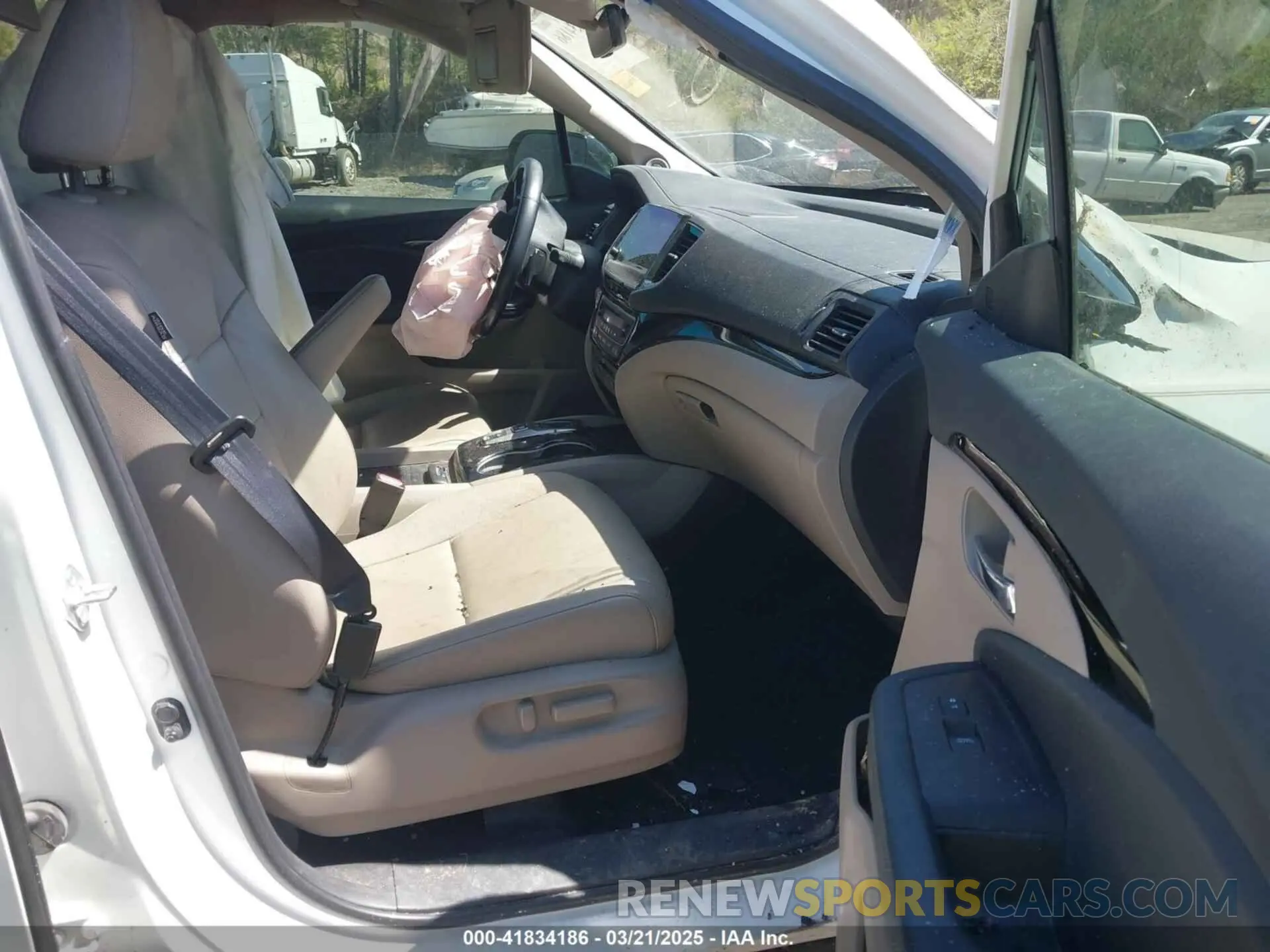 5 fotografías del automóvil dañado 5FNYF6H64MB074946 HONDA PILOT 2021