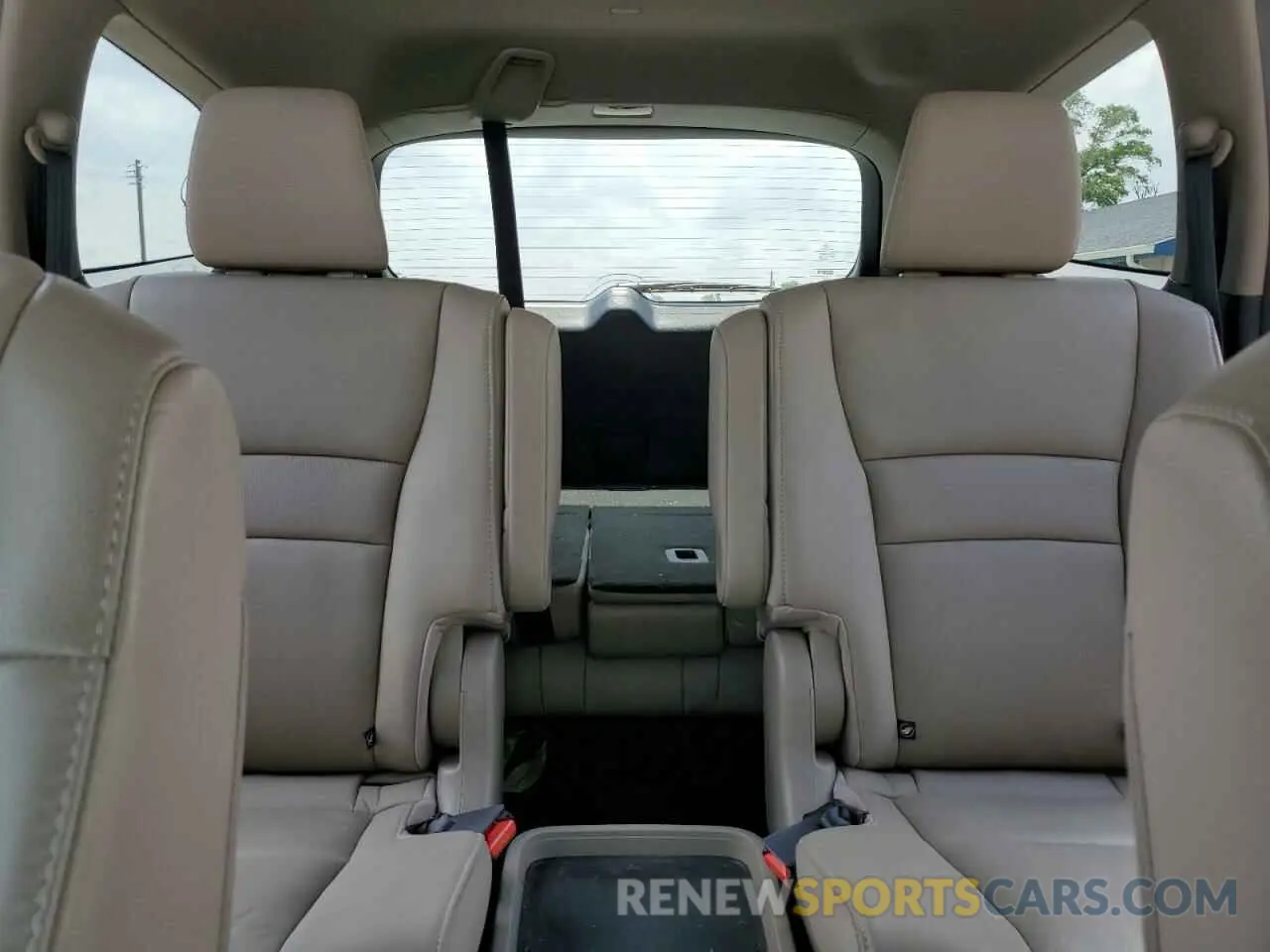 10 fotografías del automóvil dañado 5FNYF6H68MB077008 HONDA PILOT 2021