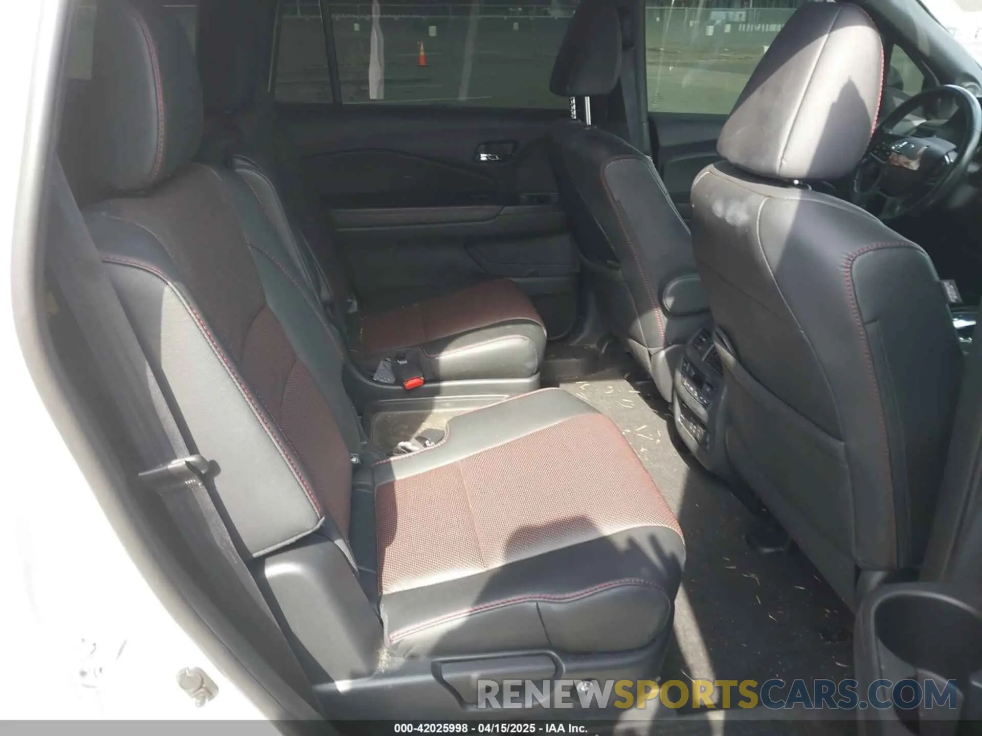 8 fotografías del automóvil dañado 5FNYF6H72MB067664 HONDA PILOT 2021