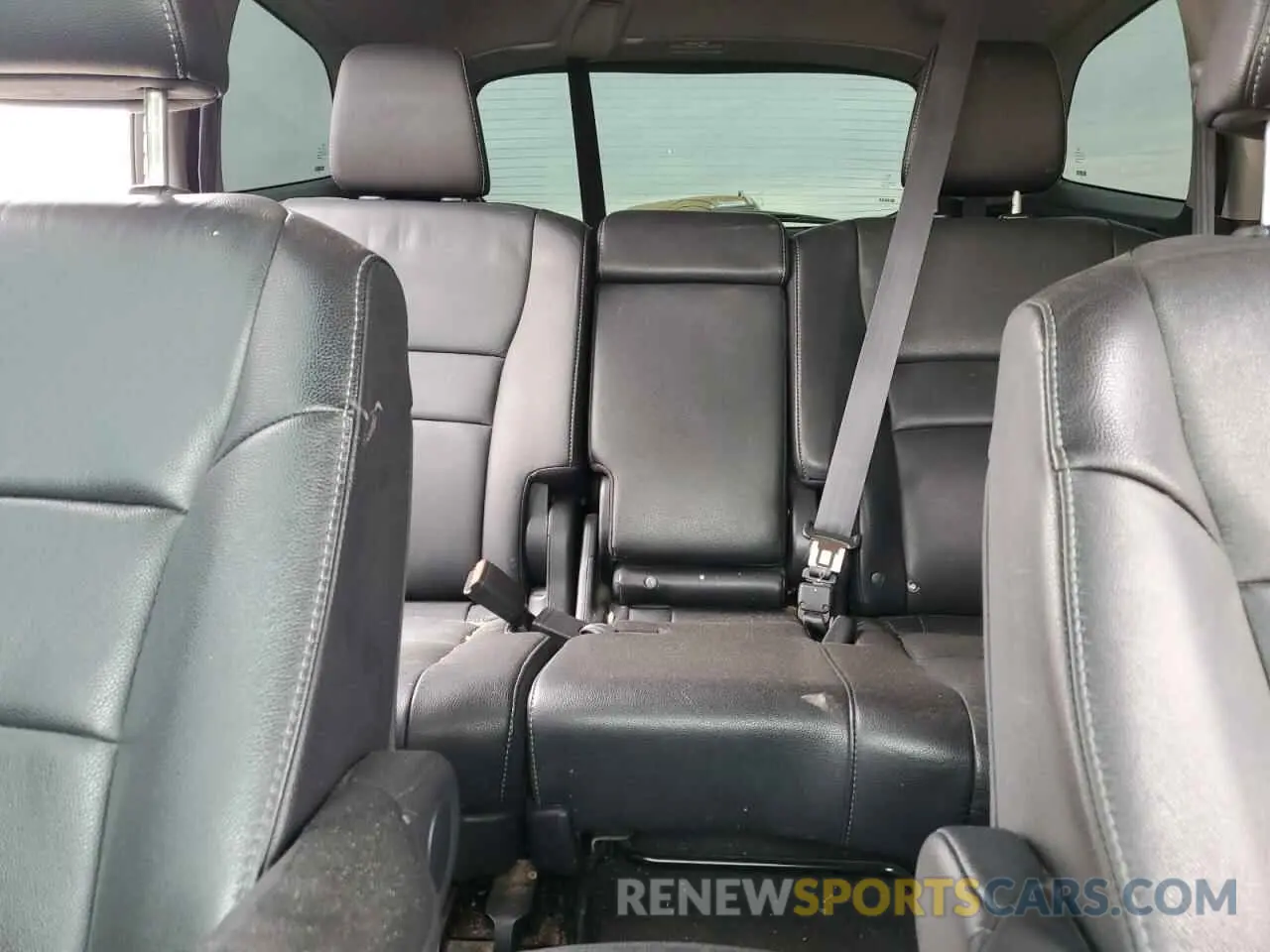 10 fotografías del automóvil dañado 5FNYF5H20NB017958 HONDA PILOT 2022
