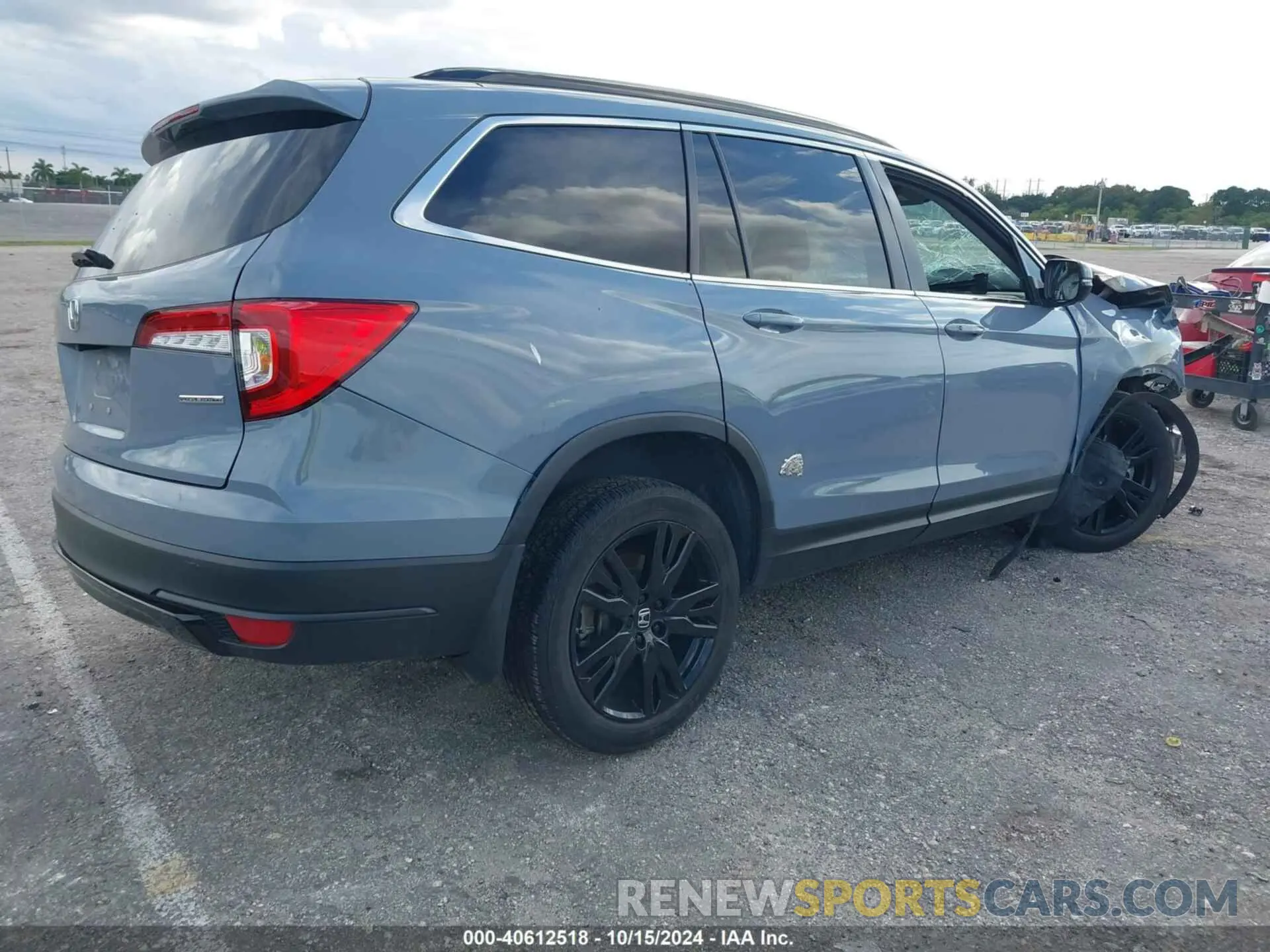 4 fotografías del automóvil dañado 5FNYF5H20NB023811 HONDA PILOT 2022