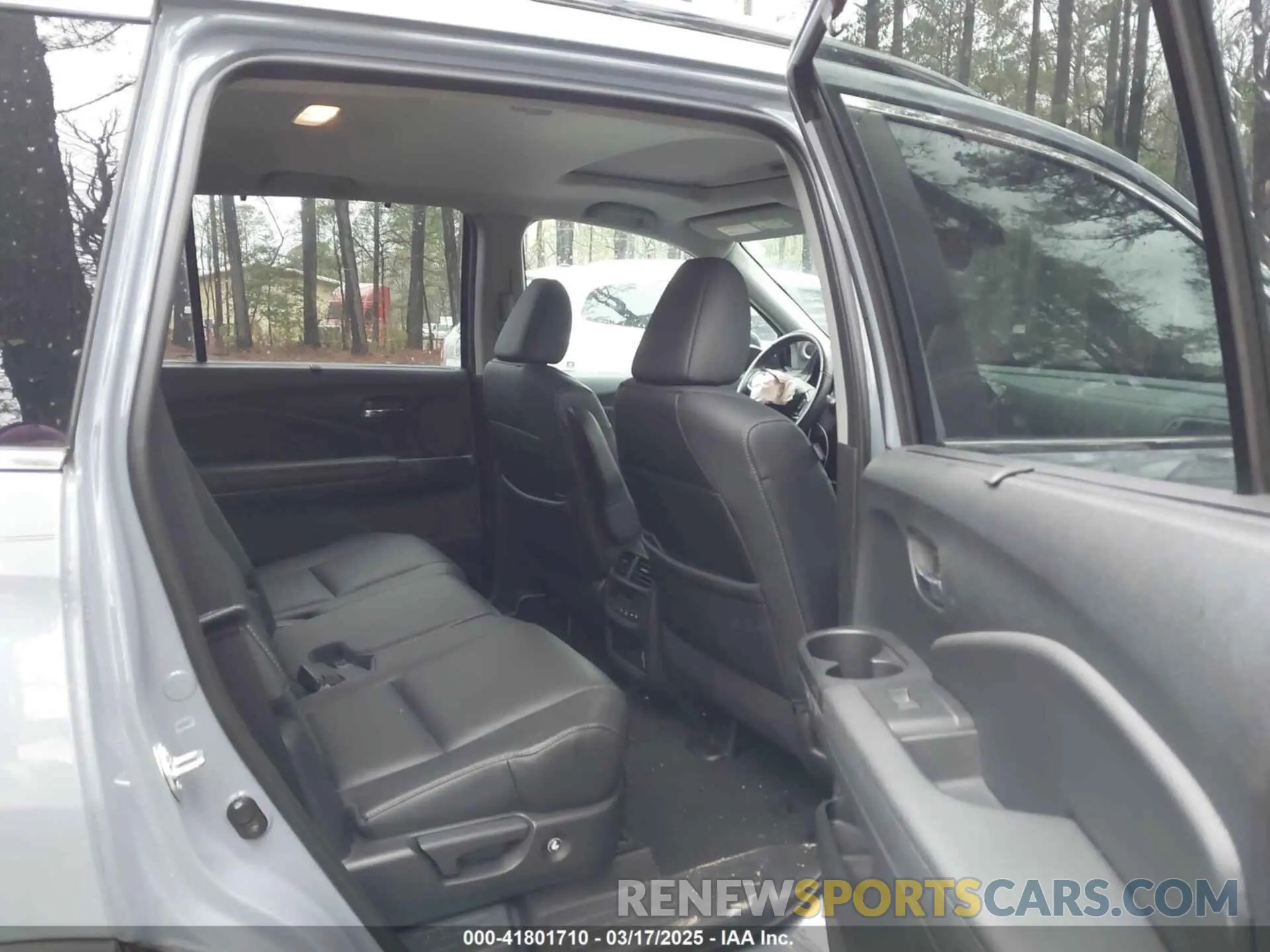 8 fotografías del automóvil dañado 5FNYF5H20NB026028 HONDA PILOT 2022