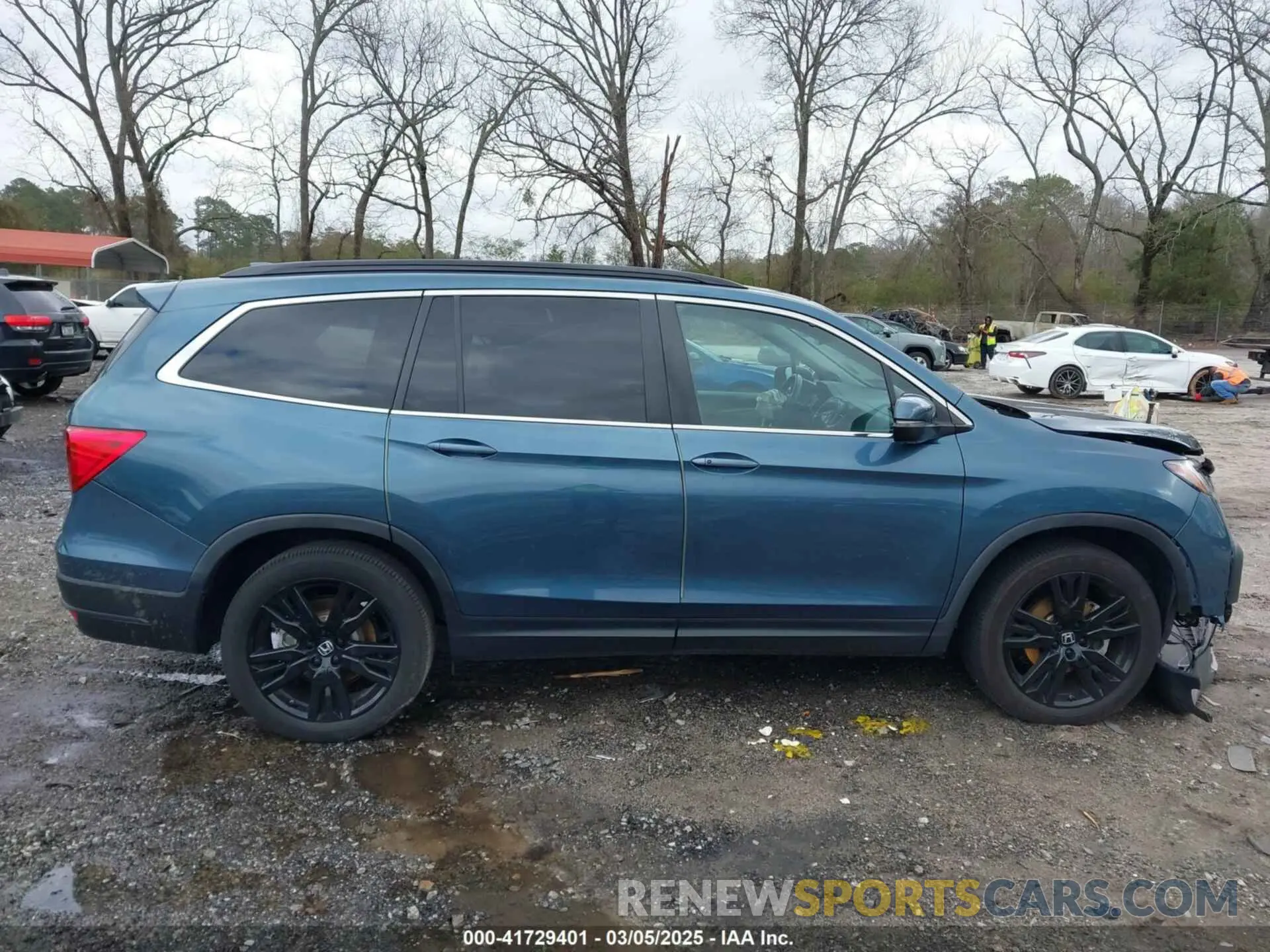 13 fotografías del automóvil dañado 5FNYF5H23NB001527 HONDA PILOT 2022