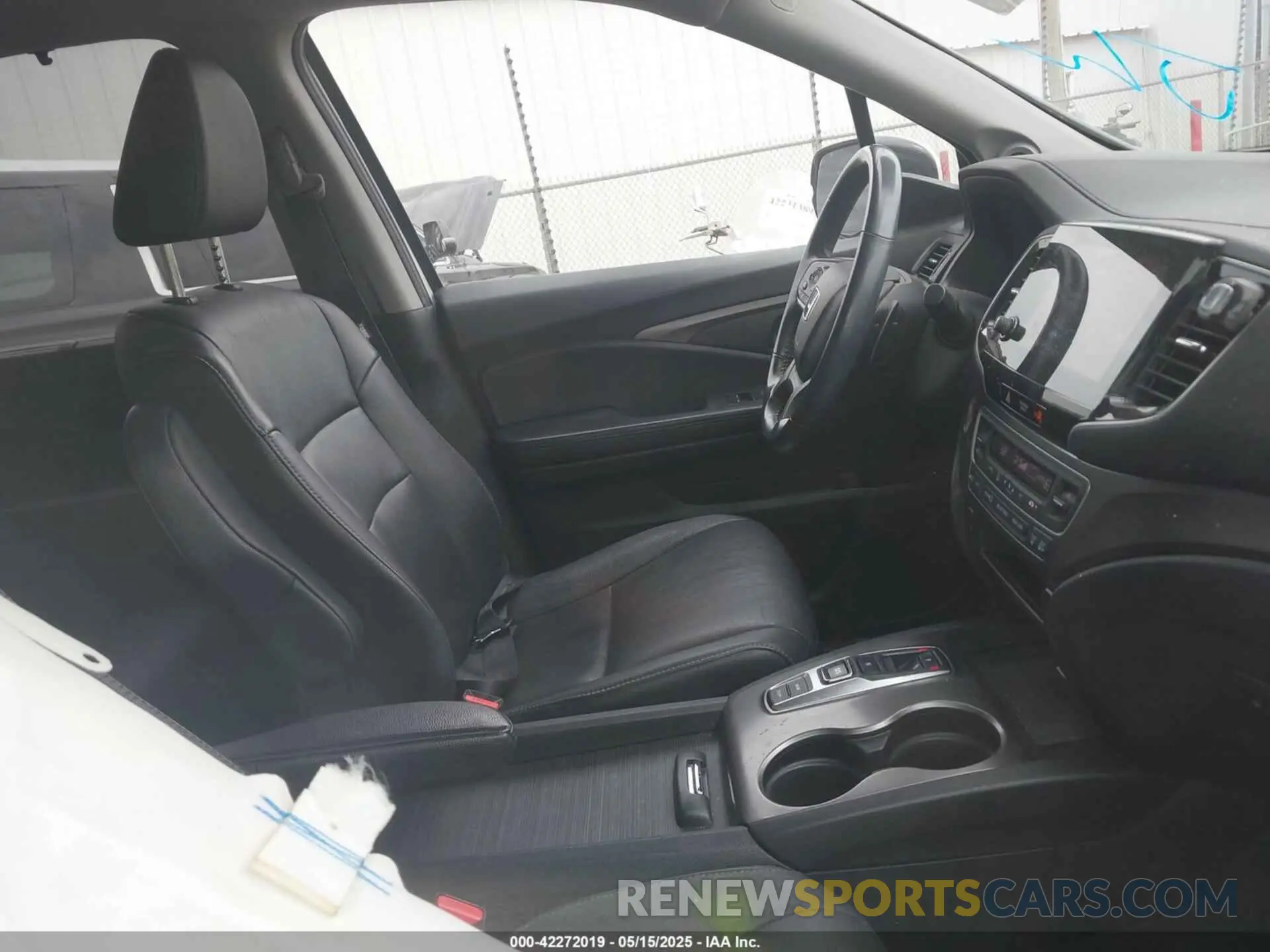 5 fotografías del automóvil dañado 5FNYF5H28NB018579 HONDA PILOT 2022