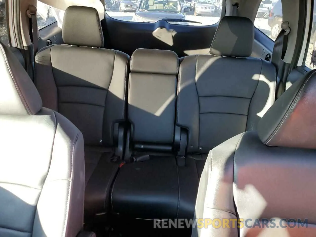 10 fotografías del automóvil dañado 5FNYF5H28NB025418 HONDA PILOT 2022